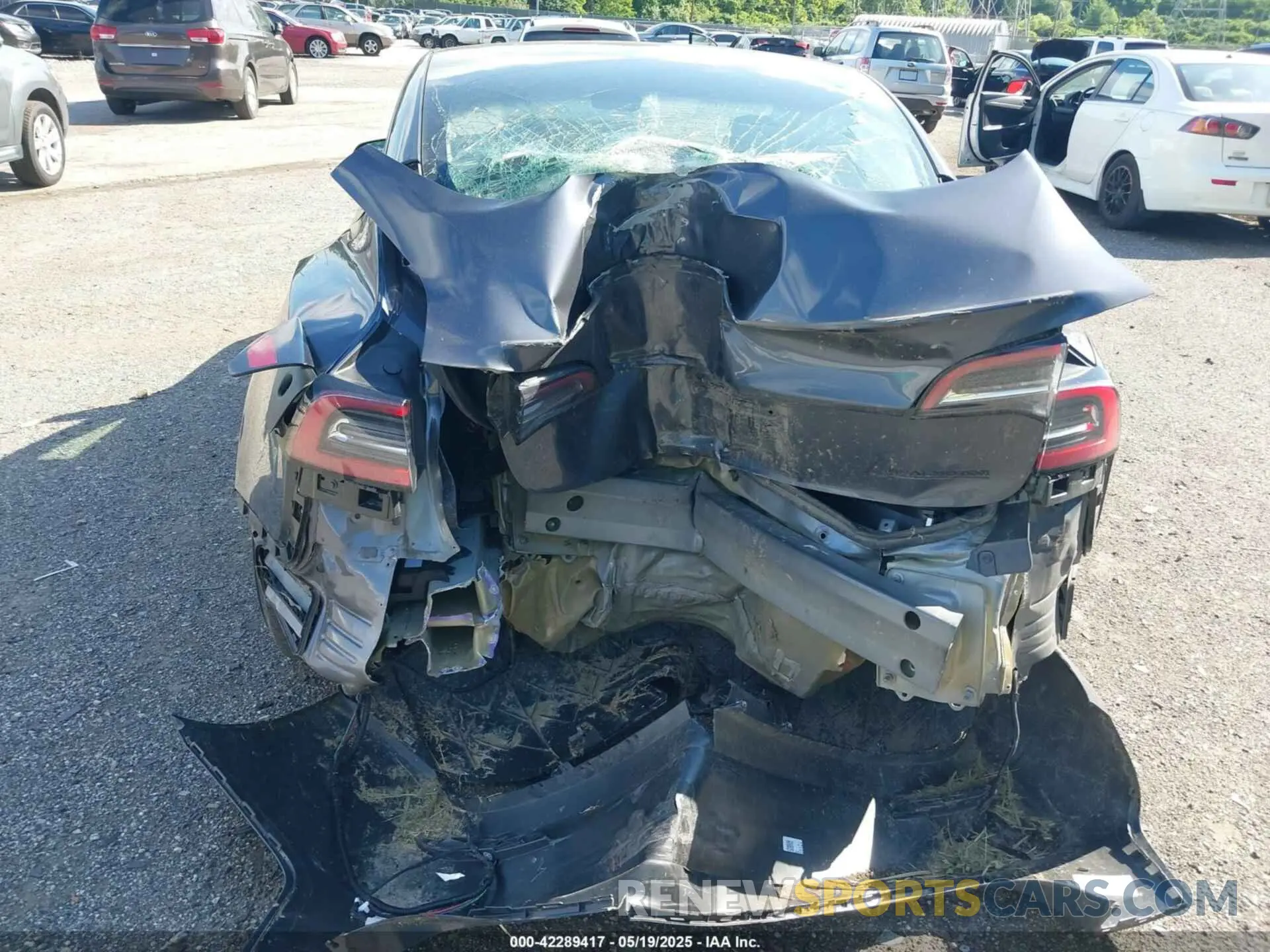6 Photograph of a damaged car 5YJ3E1ECXPF482320 TESLA MODEL 3 2023