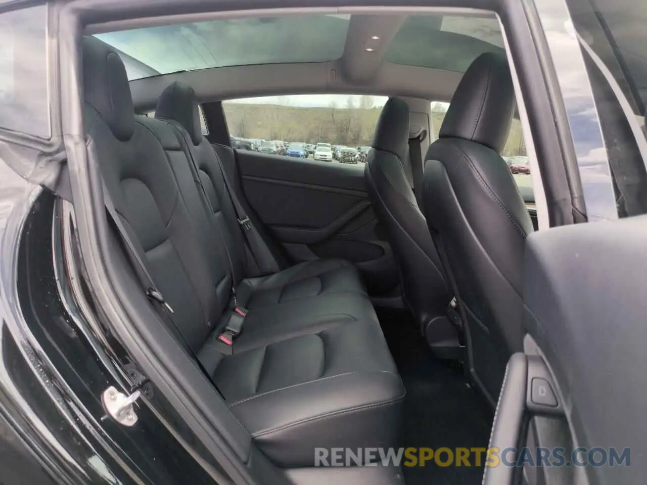 10 Photograph of a damaged car 5YJ3E1ECXPF628019 TESLA MODEL 3 2023