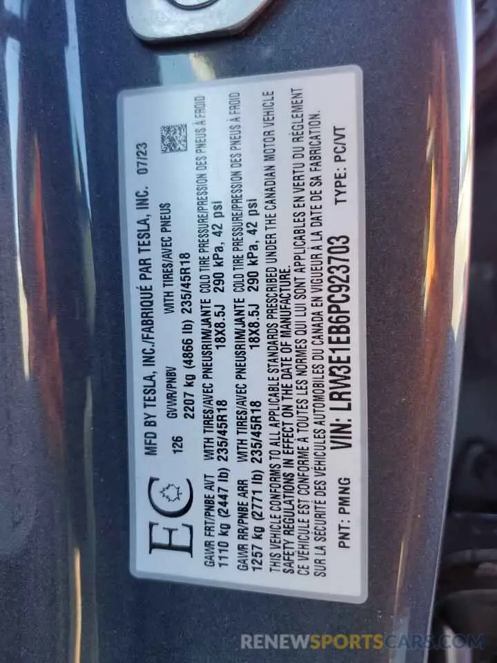 12 Photograph of a damaged car LRW3E1EB6PC923703 TESLA MODEL 3 2023
