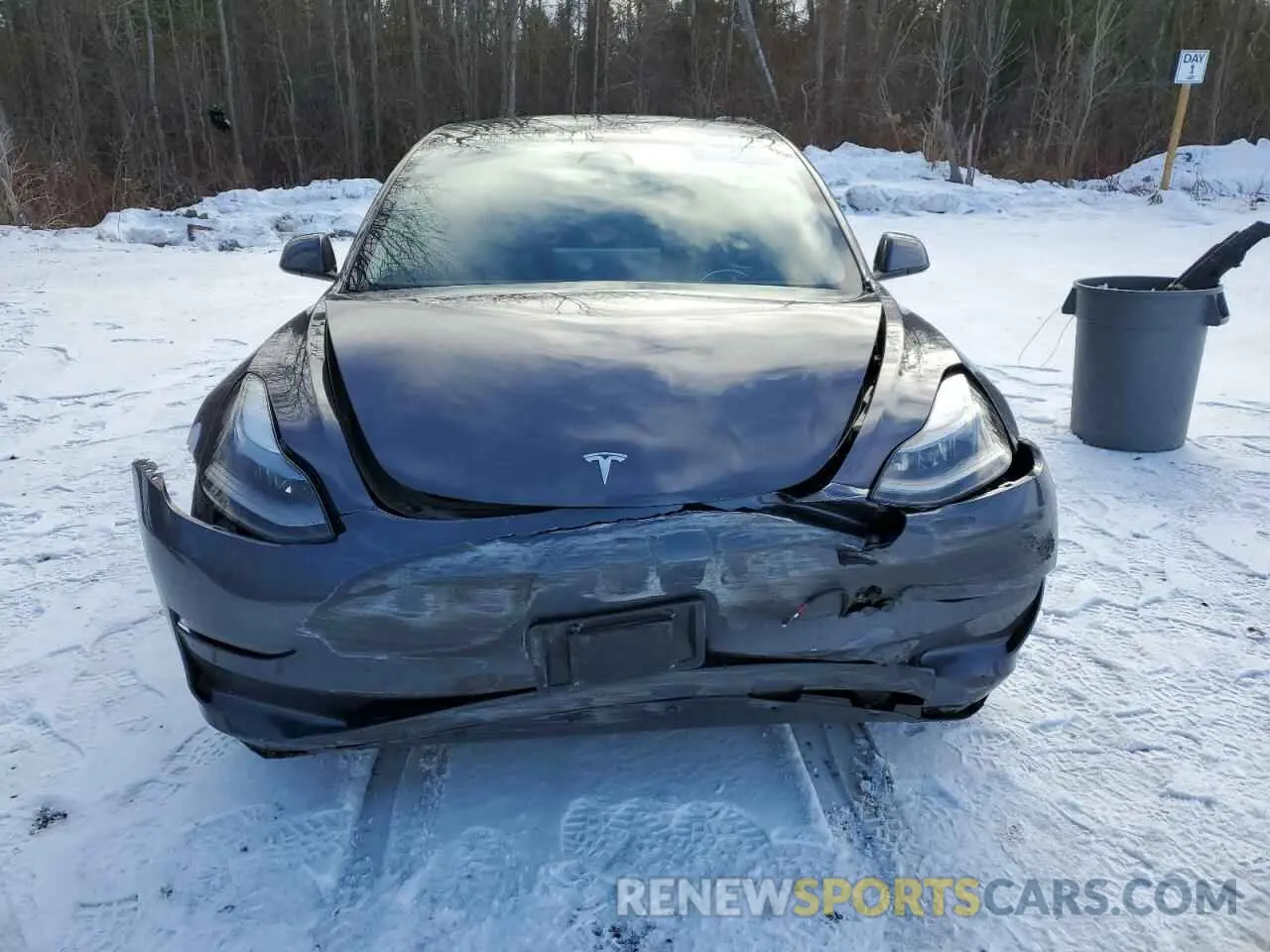 5 Photograph of a damaged car LRW3E1FA0PC899887 TESLA MODEL 3 2023