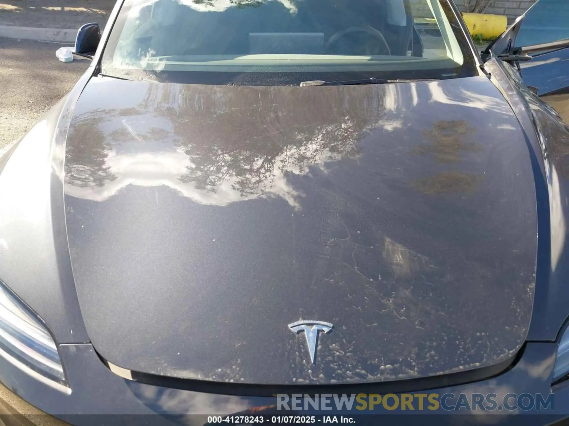10 Photograph of a damaged car 5YJ3E1EA0RF718703 TESLA MODEL 3 2024
