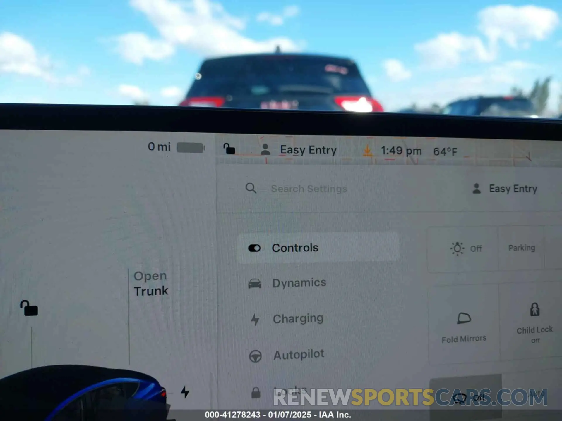 17 Photograph of a damaged car 5YJ3E1EA0RF718703 TESLA MODEL 3 2024