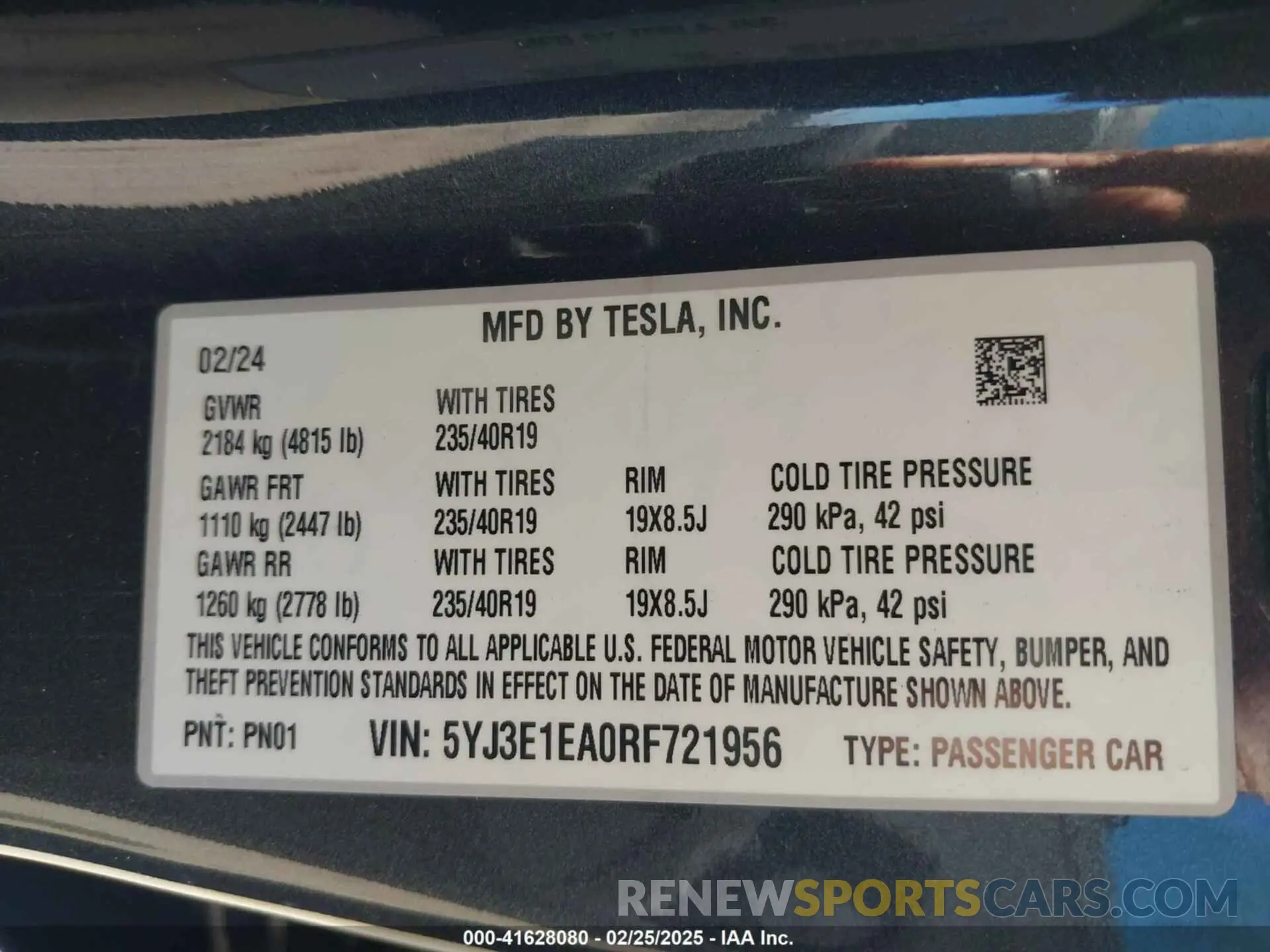 9 Photograph of a damaged car 5YJ3E1EA0RF721956 TESLA MODEL 3 2024