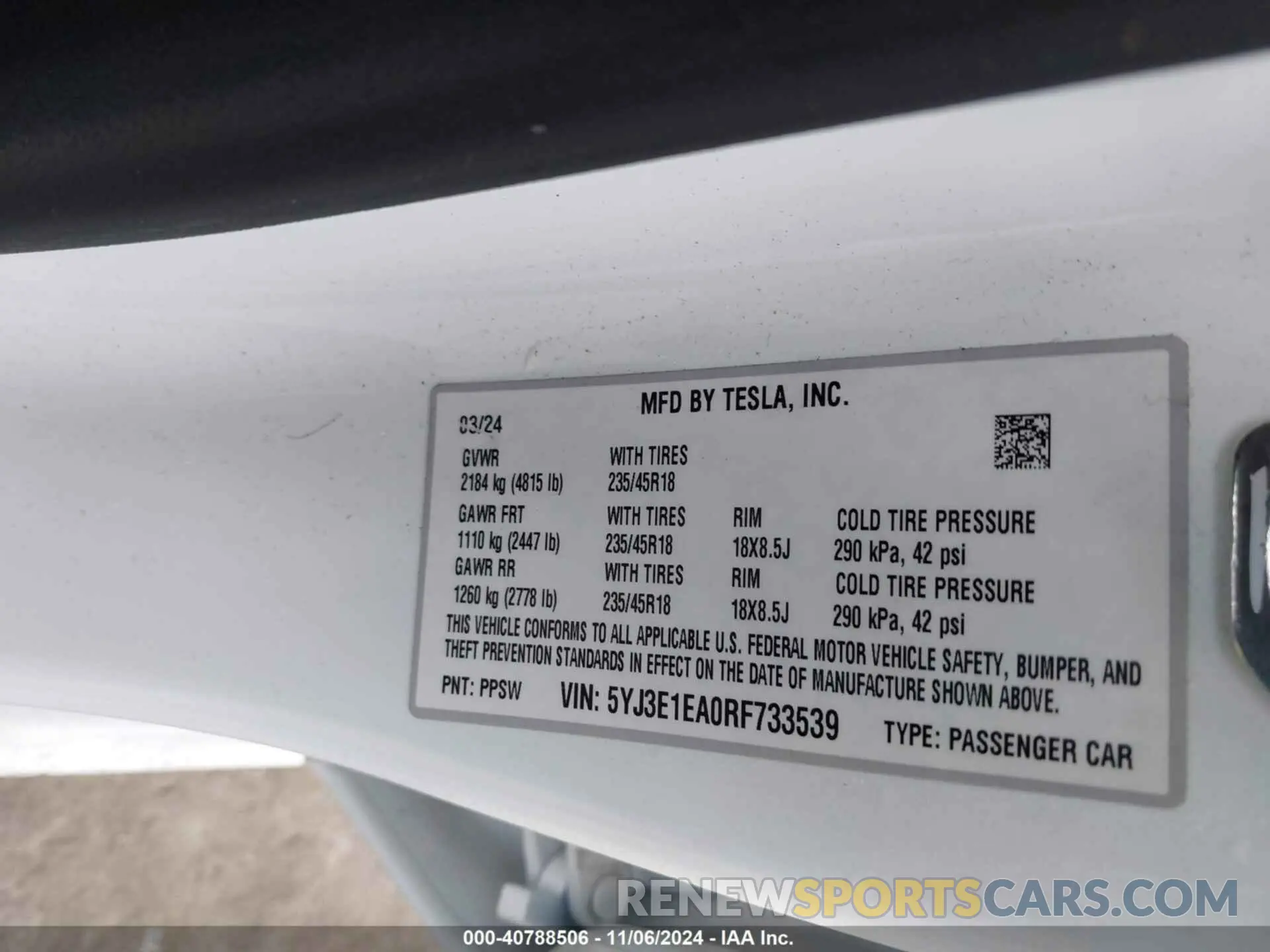 9 Photograph of a damaged car 5YJ3E1EA0RF733539 TESLA MODEL 3 2024
