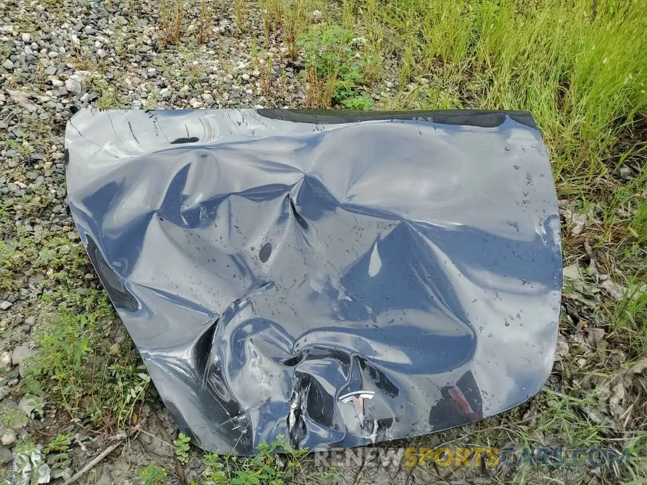12 Photograph of a damaged car 5YJ3E1EA0RF735839 TESLA MODEL 3 2024