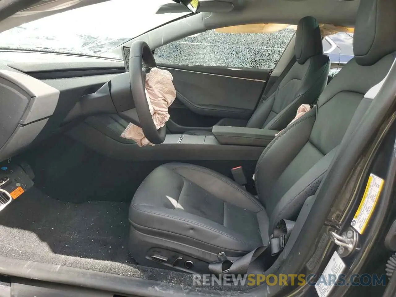 7 Photograph of a damaged car 5YJ3E1EA0RF735839 TESLA MODEL 3 2024