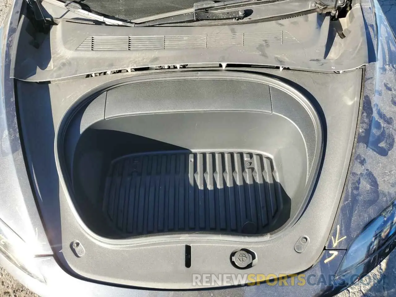 12 Photograph of a damaged car 5YJ3E1EA0RF736893 TESLA MODEL 3 2024