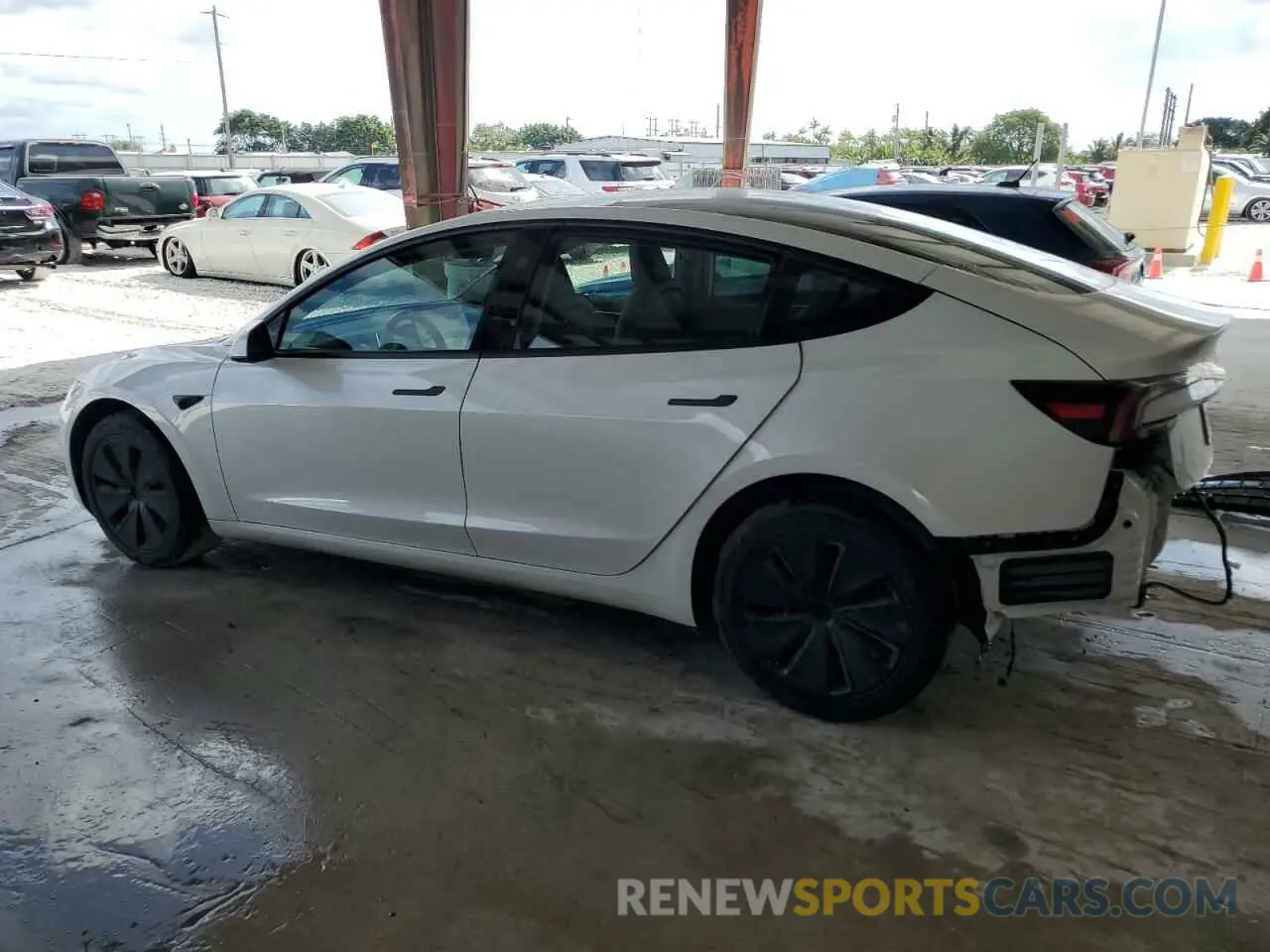 2 Photograph of a damaged car 5YJ3E1EA0RF743987 TESLA MODEL 3 2024