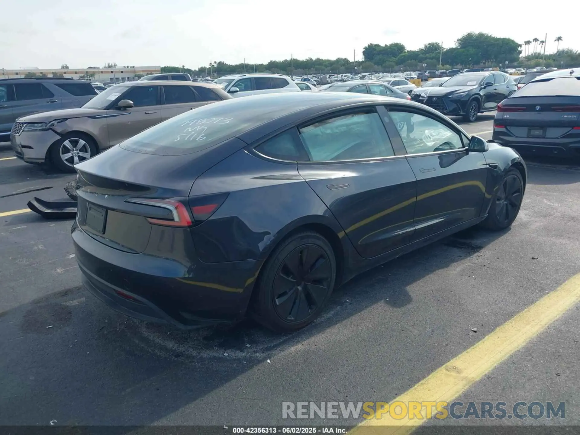 4 Photograph of a damaged car 5YJ3E1EA0RF748073 TESLA MODEL 3 2024