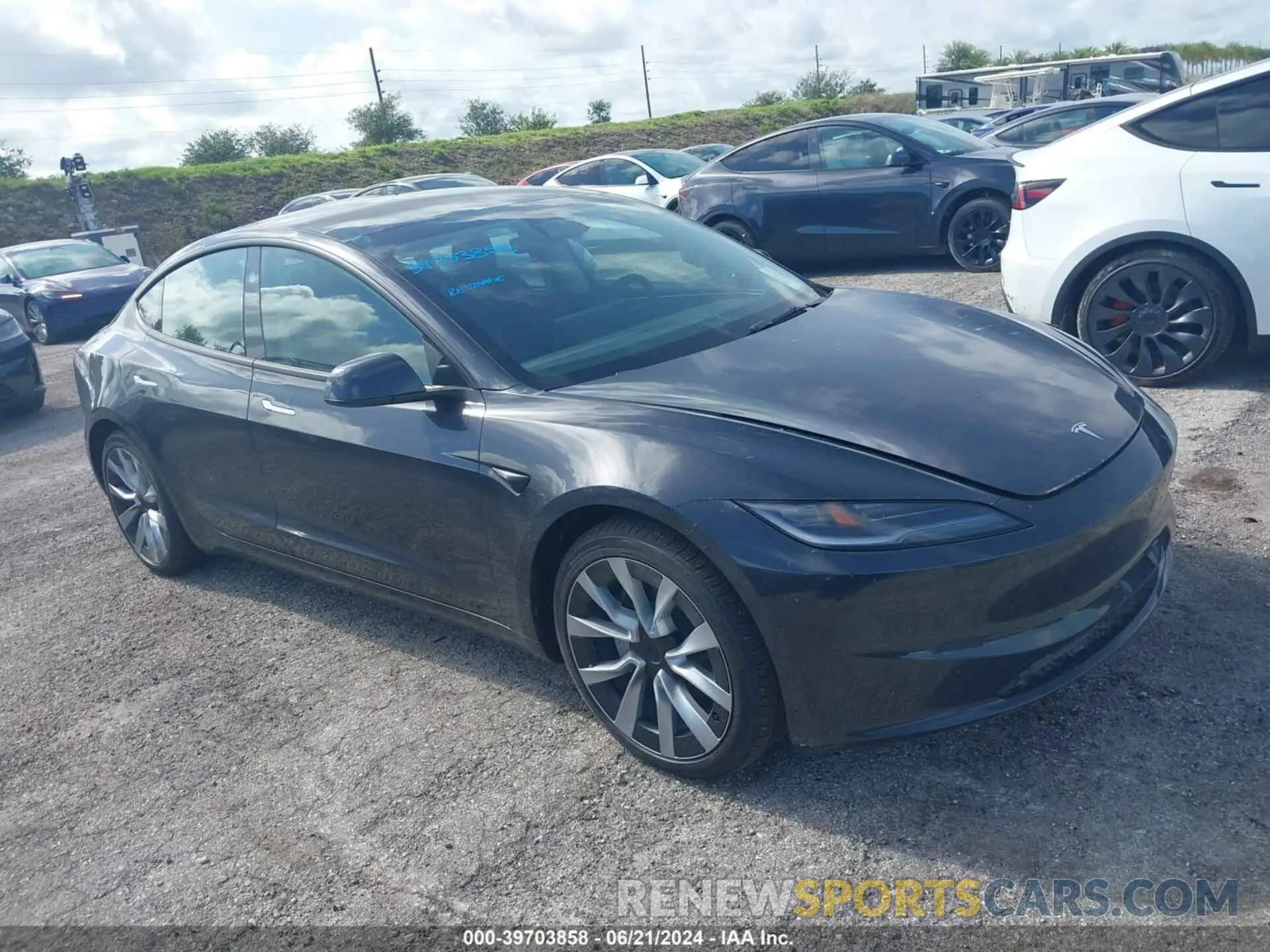 1 Photograph of a damaged car 5YJ3E1EA0RF750616 TESLA MODEL 3 2024