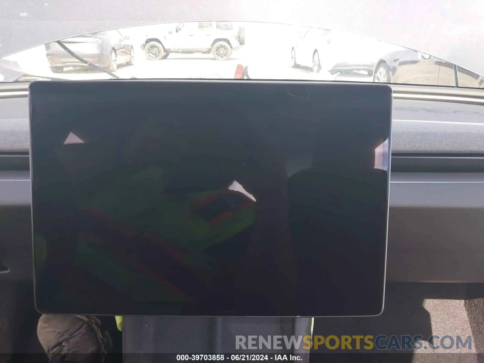 13 Photograph of a damaged car 5YJ3E1EA0RF750616 TESLA MODEL 3 2024