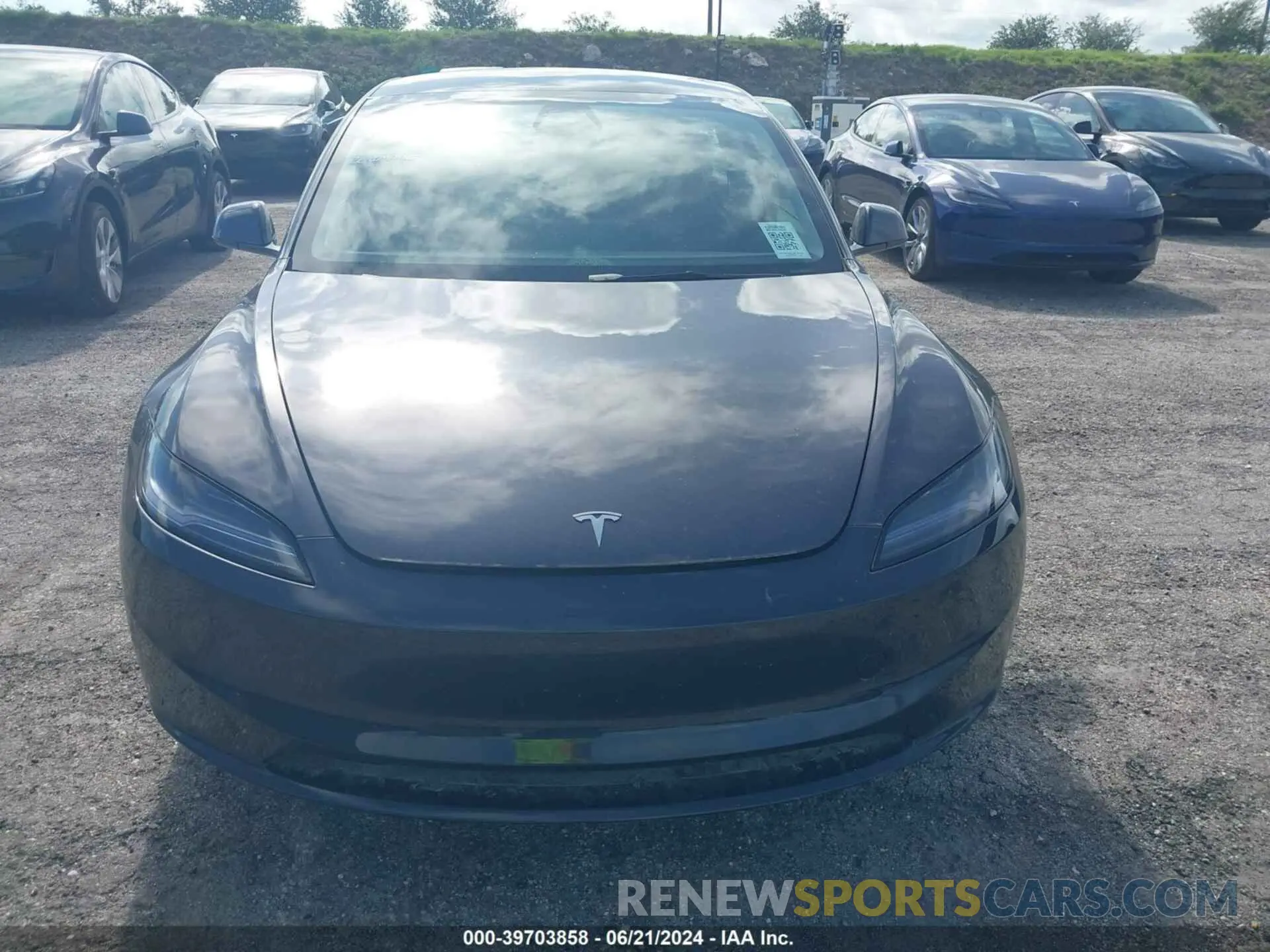 6 Photograph of a damaged car 5YJ3E1EA0RF750616 TESLA MODEL 3 2024