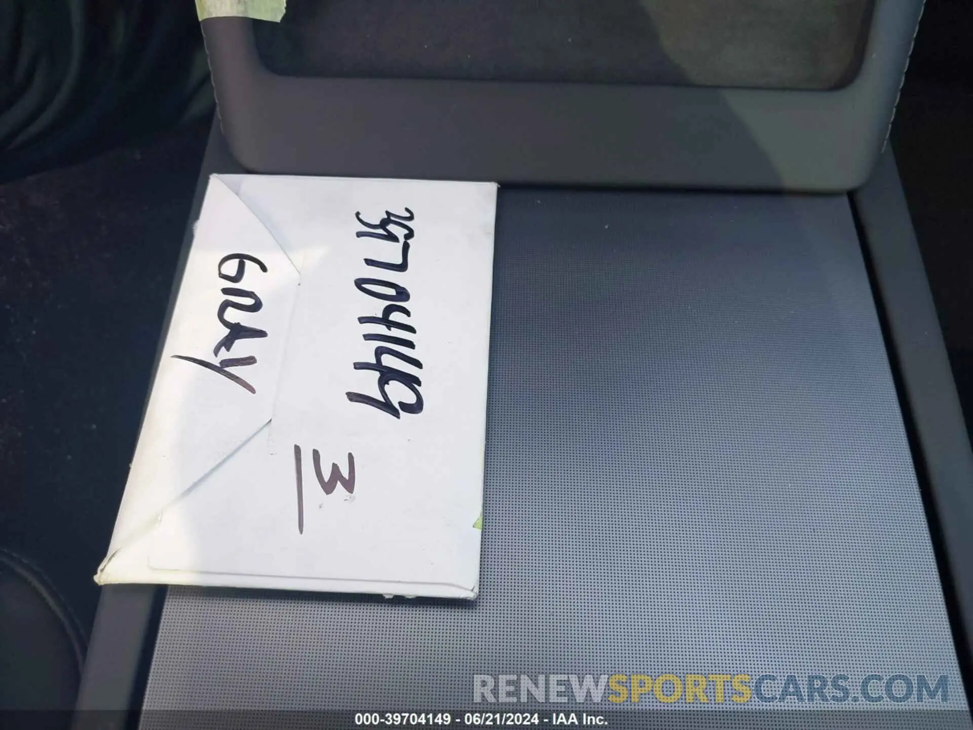 11 Photograph of a damaged car 5YJ3E1EA0RF750647 TESLA MODEL 3 2024