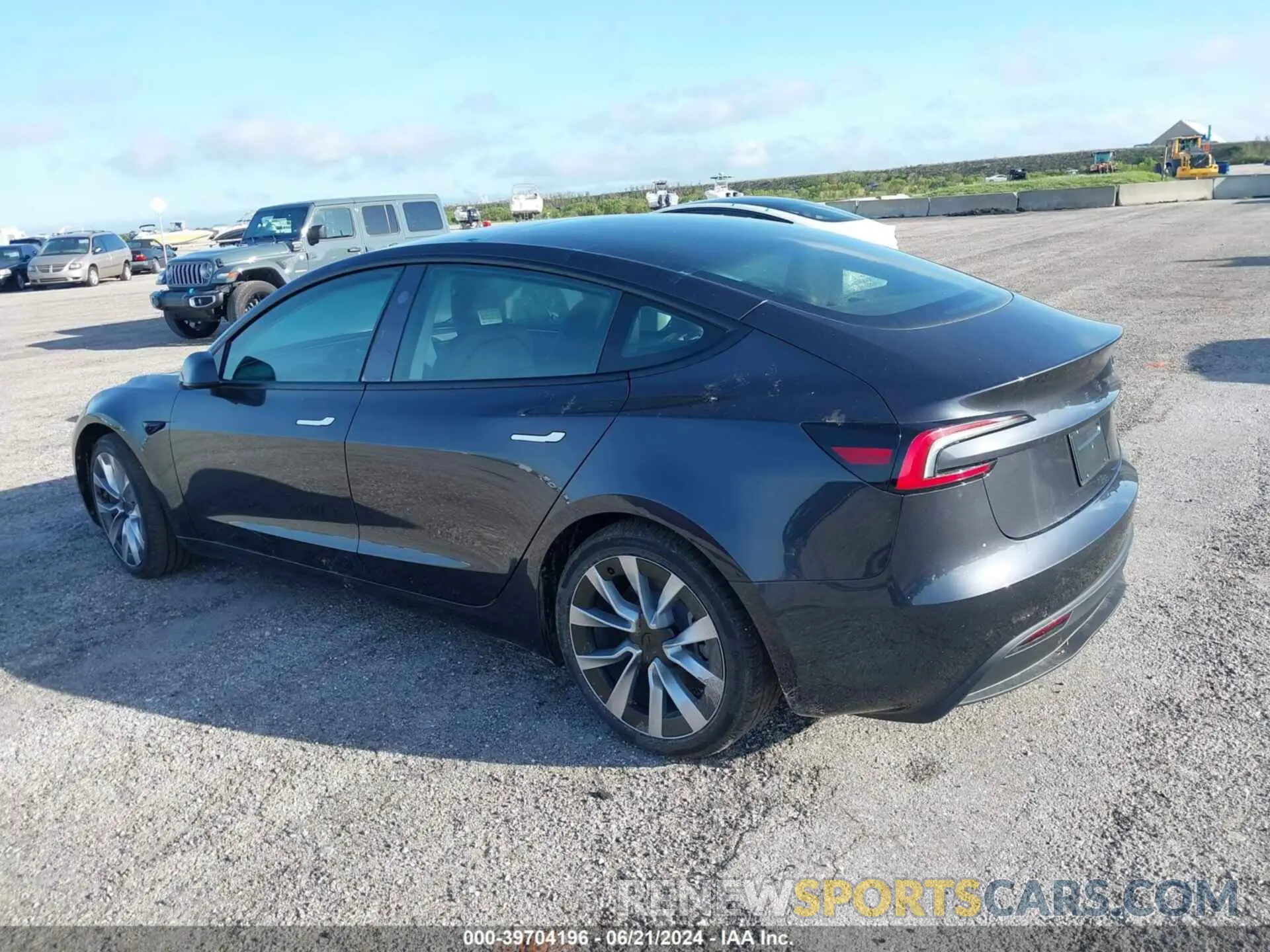 3 Photograph of a damaged car 5YJ3E1EA0RF752074 TESLA MODEL 3 2024