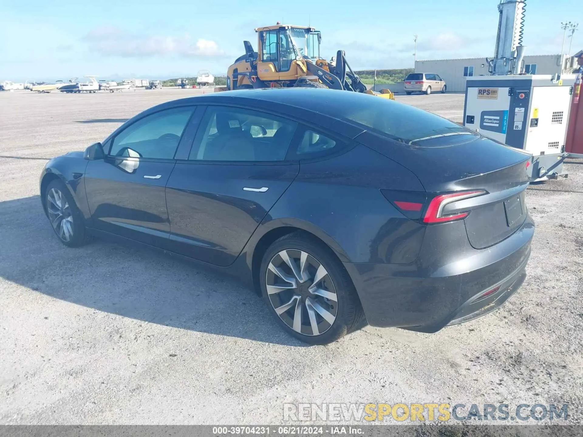 3 Photograph of a damaged car 5YJ3E1EA0RF752107 TESLA MODEL 3 2024