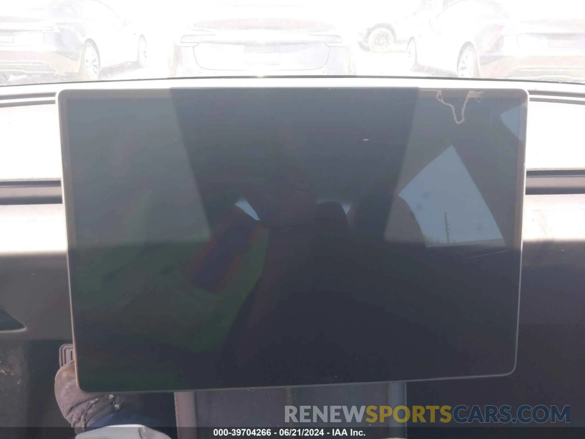 13 Photograph of a damaged car 5YJ3E1EA0RF752477 TESLA MODEL 3 2024