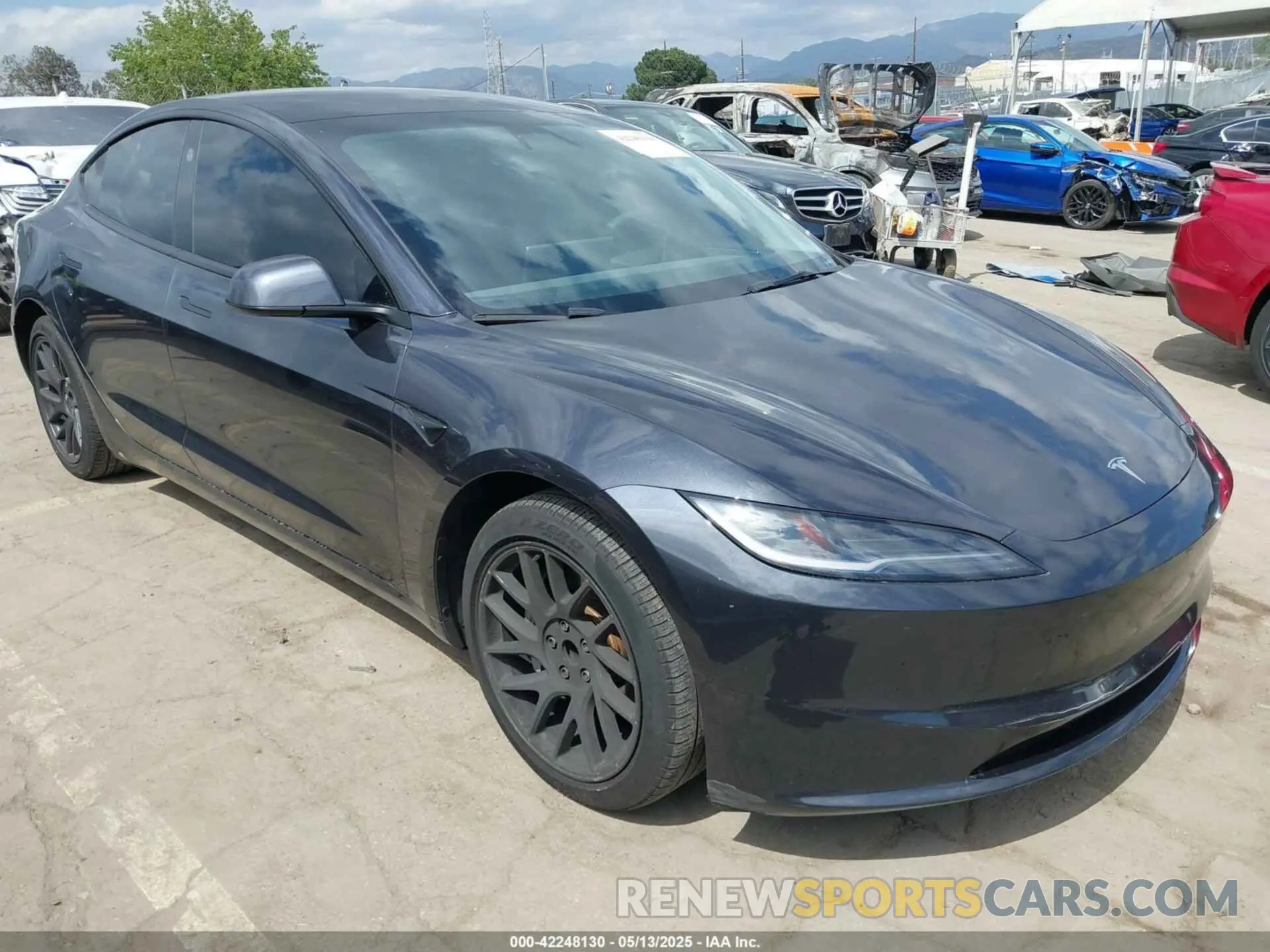 1 Photograph of a damaged car 5YJ3E1EA0RF782725 TESLA MODEL 3 2024