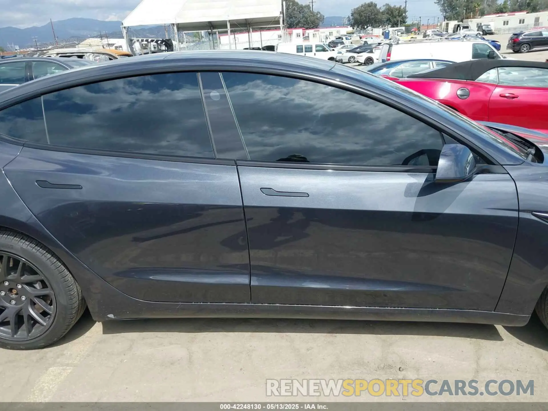 13 Photograph of a damaged car 5YJ3E1EA0RF782725 TESLA MODEL 3 2024