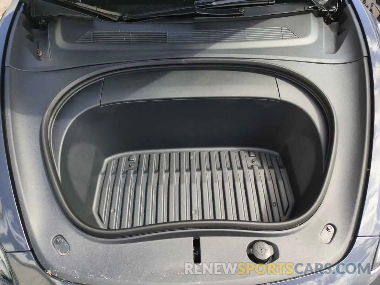 11 Photograph of a damaged car 5YJ3E1EA0RF800401 TESLA MODEL 3 2024