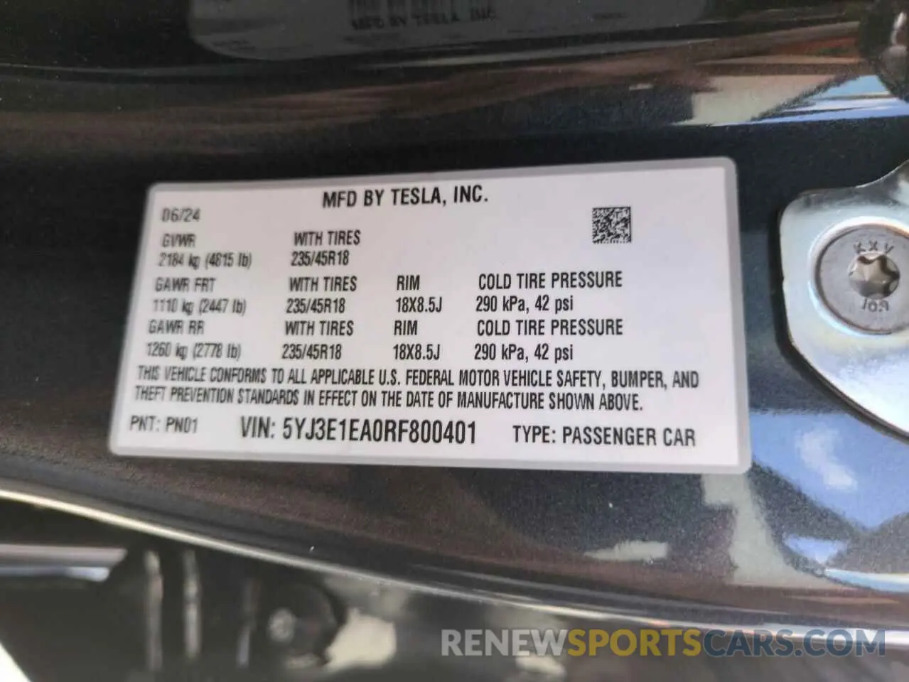 13 Photograph of a damaged car 5YJ3E1EA0RF800401 TESLA MODEL 3 2024