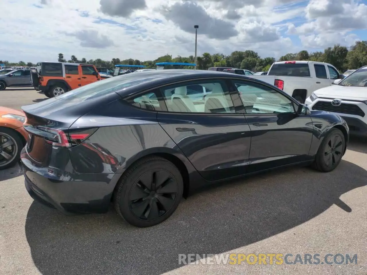 3 Photograph of a damaged car 5YJ3E1EA0RF800401 TESLA MODEL 3 2024