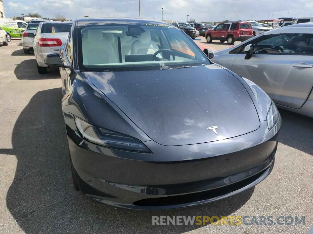 5 Photograph of a damaged car 5YJ3E1EA0RF800401 TESLA MODEL 3 2024
