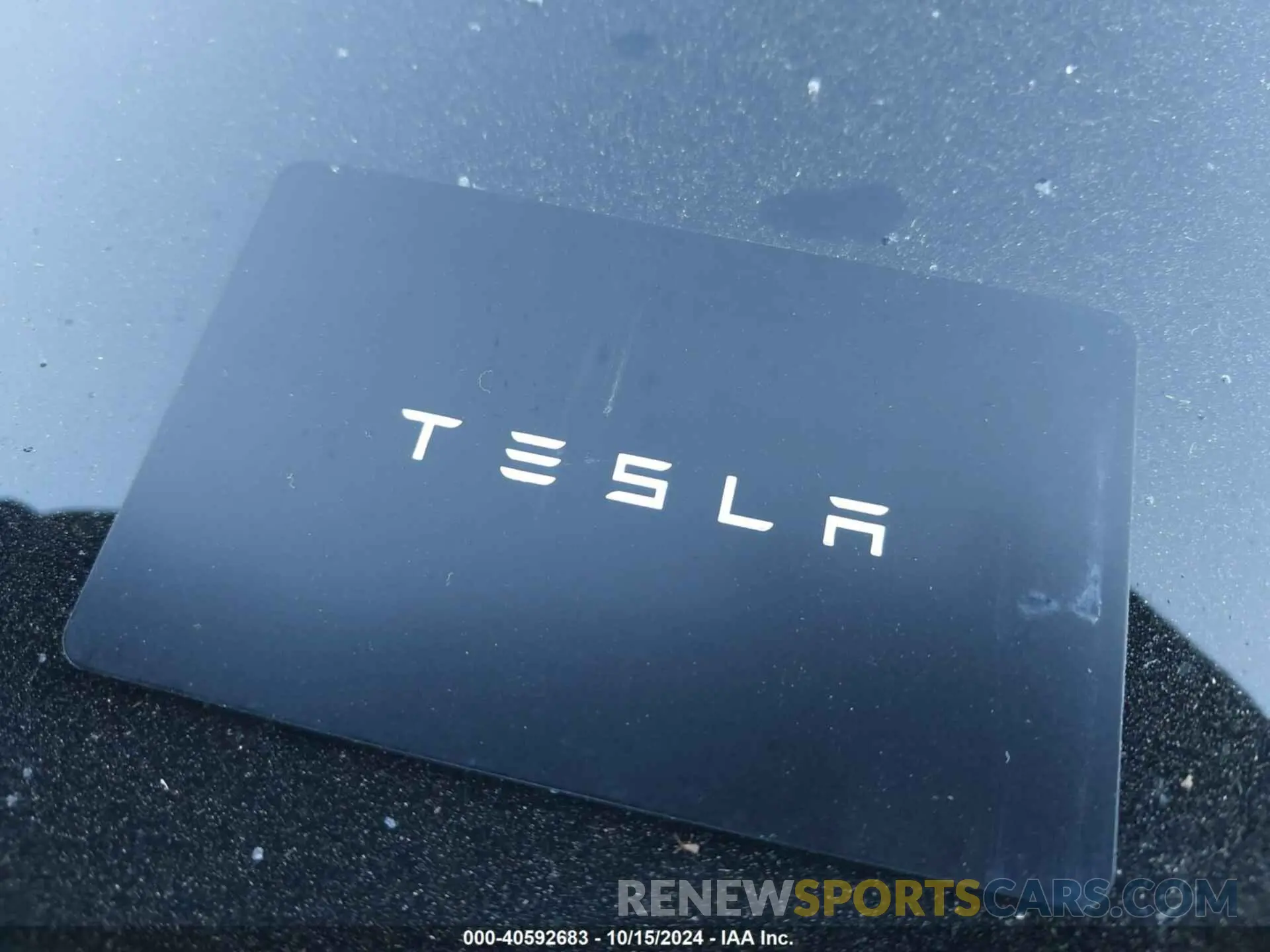 11 Photograph of a damaged car 5YJ3E1EA0RF843569 TESLA MODEL 3 2024
