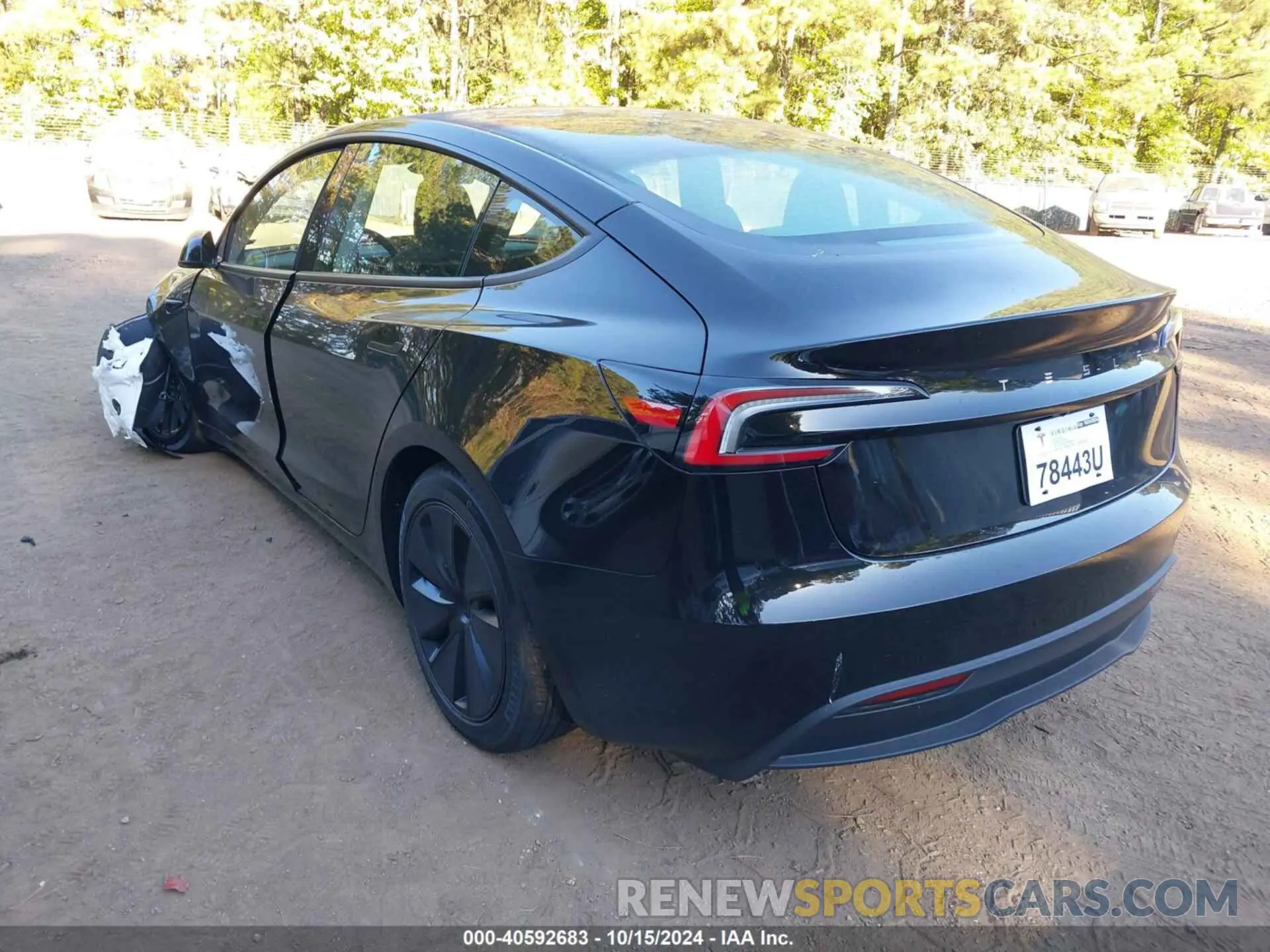 3 Photograph of a damaged car 5YJ3E1EA0RF843569 TESLA MODEL 3 2024