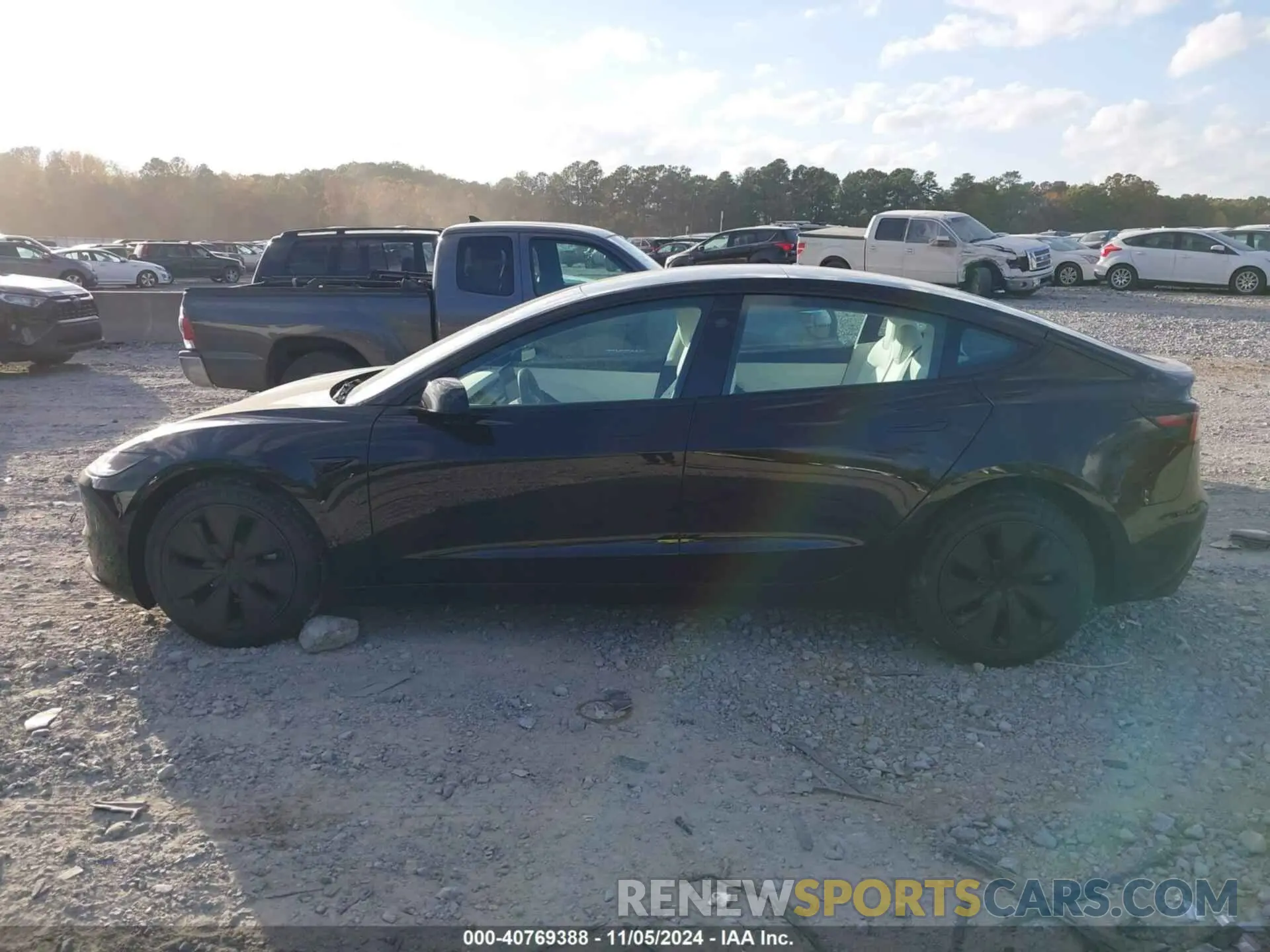 13 Photograph of a damaged car 5YJ3E1EA0RF848822 TESLA MODEL 3 2024