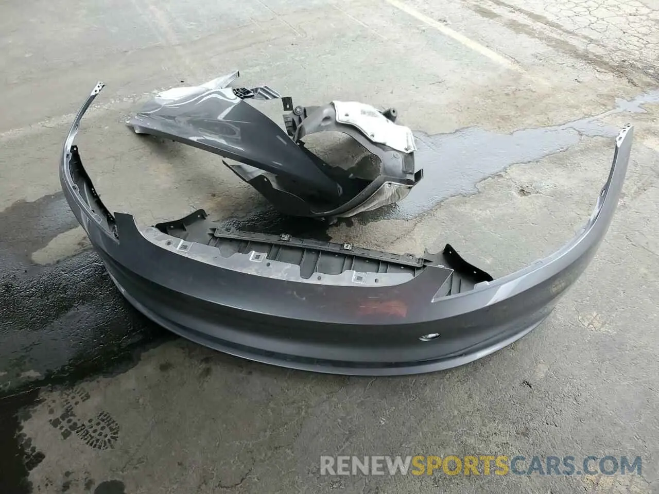12 Photograph of a damaged car 5YJ3E1EA0RF859934 TESLA MODEL 3 2024