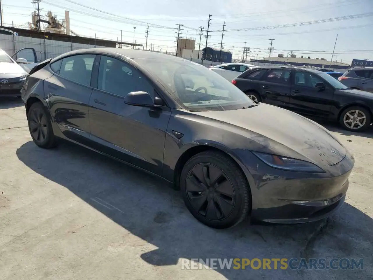 4 Photograph of a damaged car 5YJ3E1EA1RF740788 TESLA MODEL 3 2024