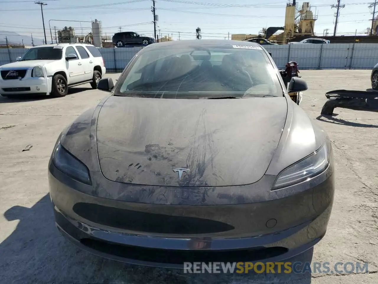 5 Photograph of a damaged car 5YJ3E1EA1RF740788 TESLA MODEL 3 2024