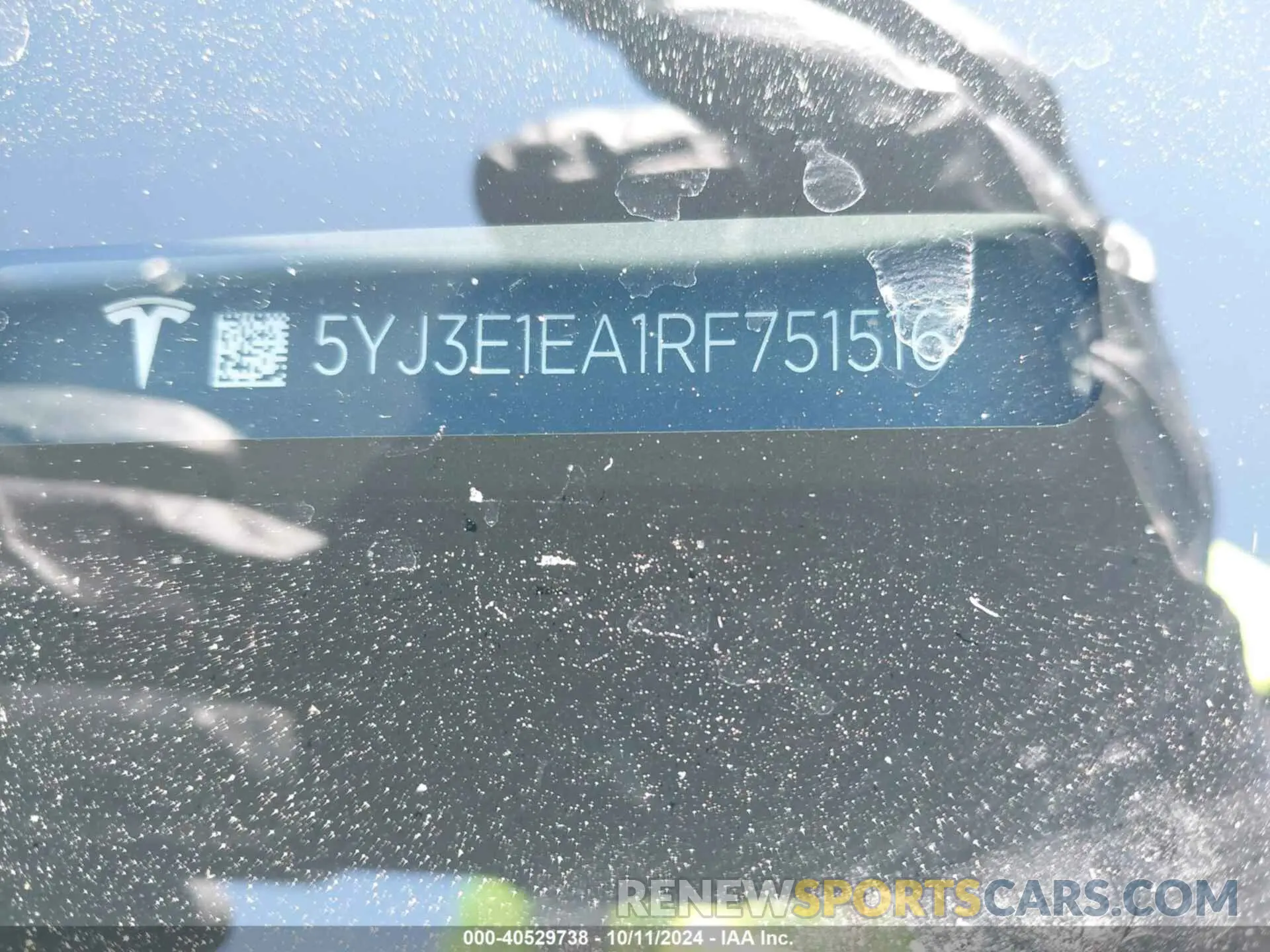 20 Photograph of a damaged car 5YJ3E1EA1RF751516 TESLA MODEL 3 2024