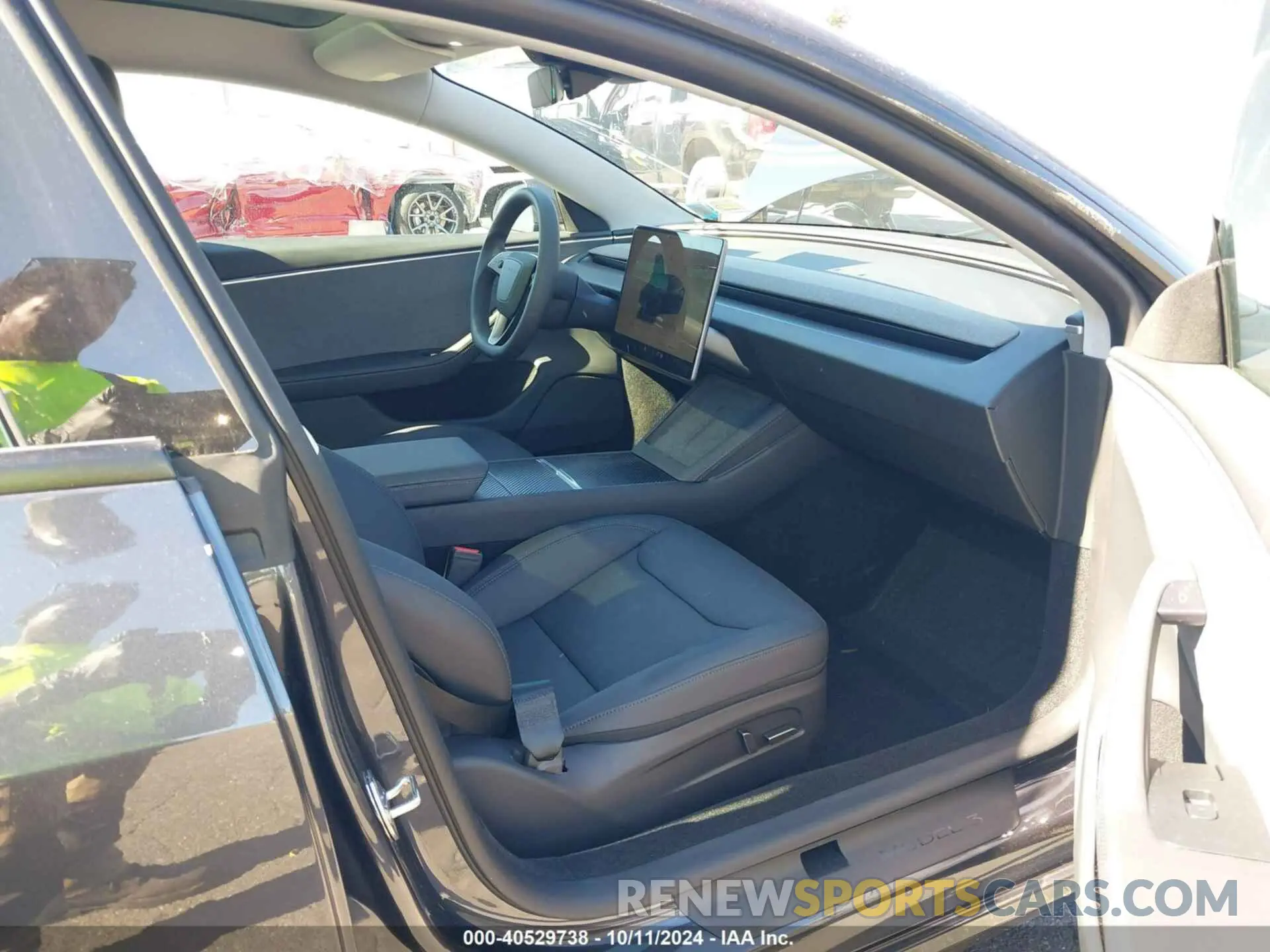 5 Photograph of a damaged car 5YJ3E1EA1RF751516 TESLA MODEL 3 2024