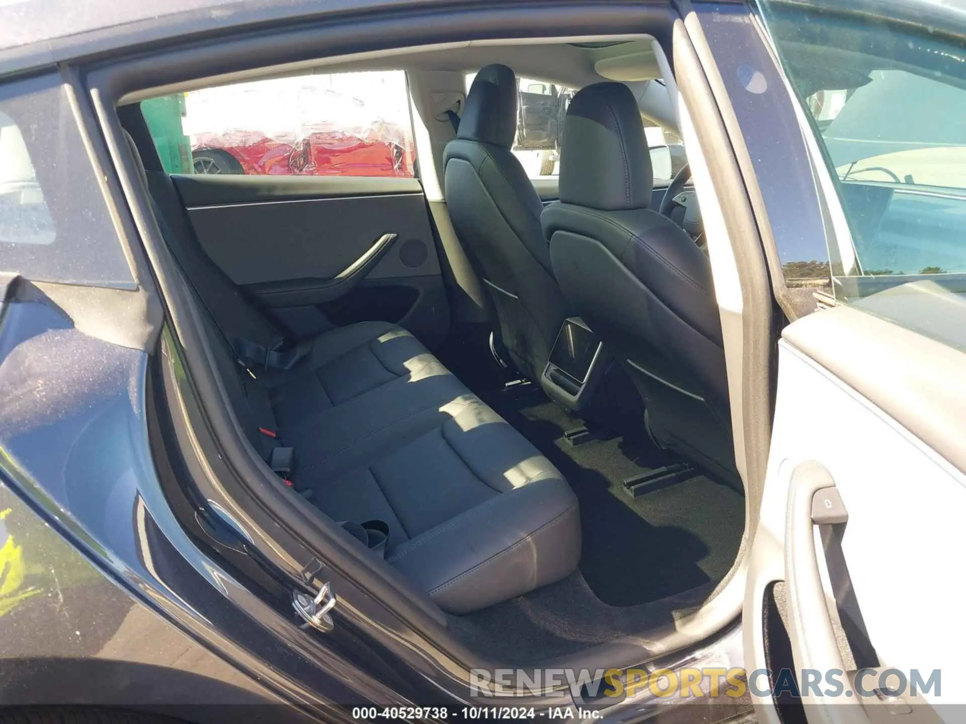 8 Photograph of a damaged car 5YJ3E1EA1RF751516 TESLA MODEL 3 2024