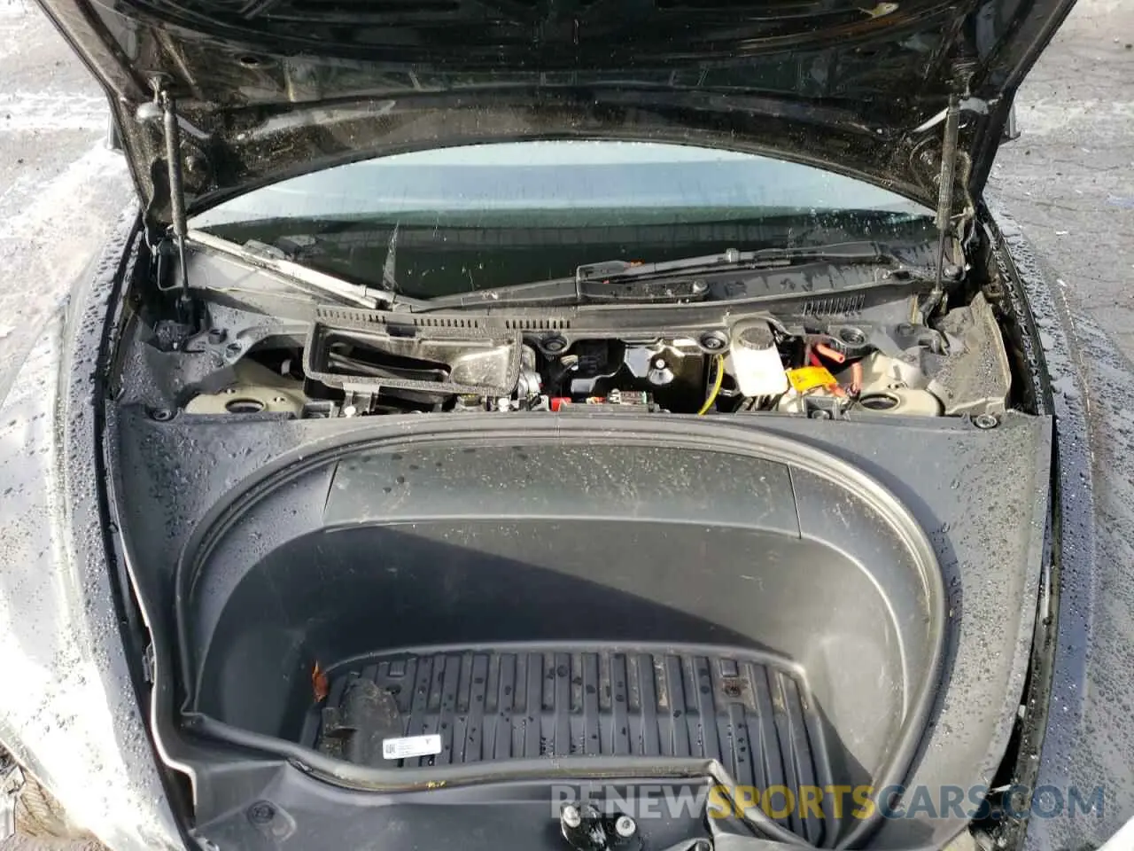 11 Photograph of a damaged car 5YJ3E1EA1RF755212 TESLA MODEL 3 2024