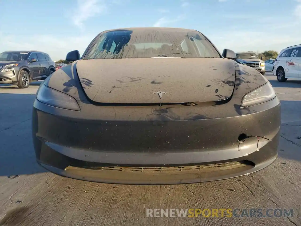 5 Photograph of a damaged car 5YJ3E1EA1RF766582 TESLA MODEL 3 2024