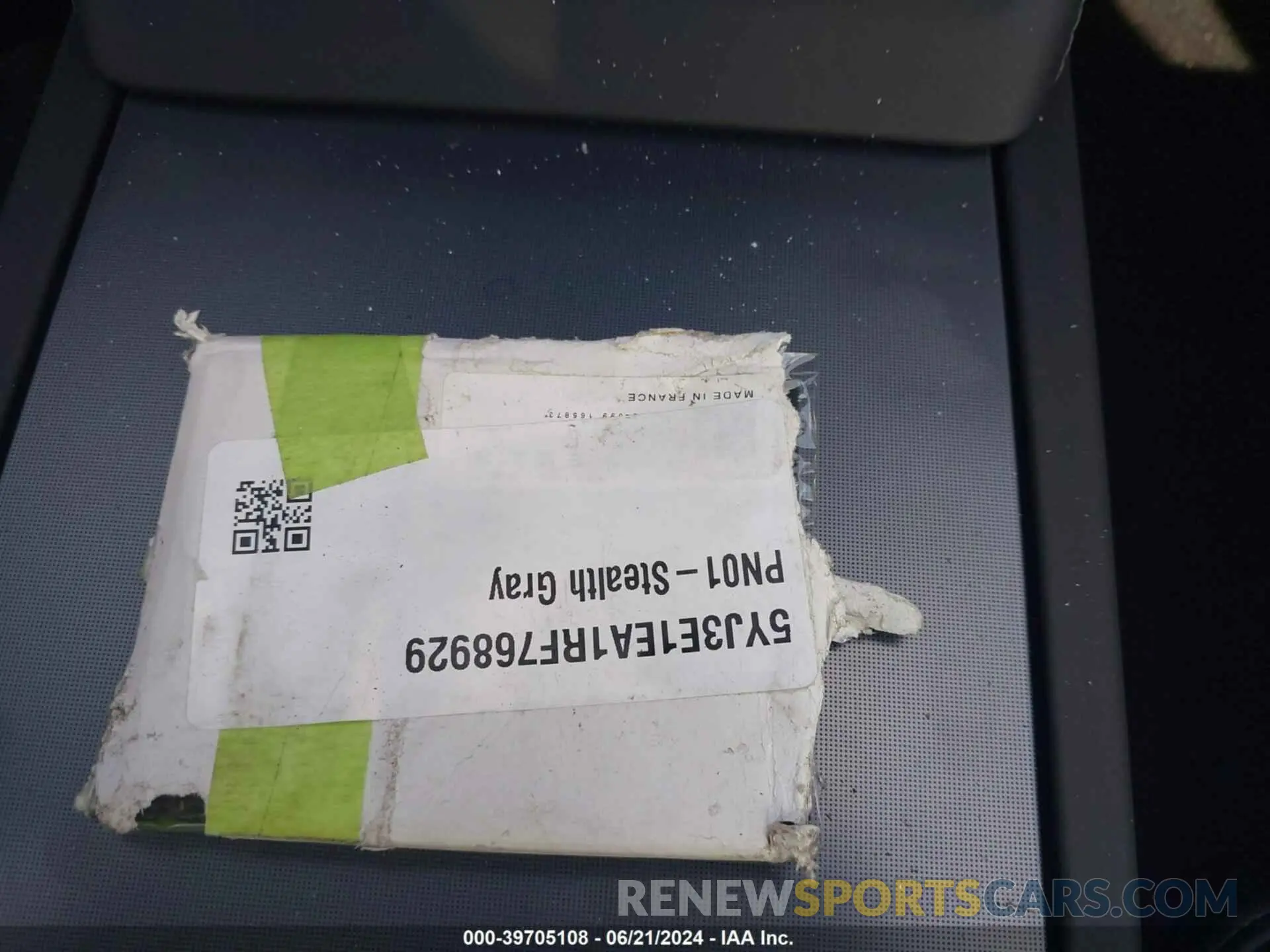 11 Photograph of a damaged car 5YJ3E1EA1RF768929 TESLA MODEL 3 2024
