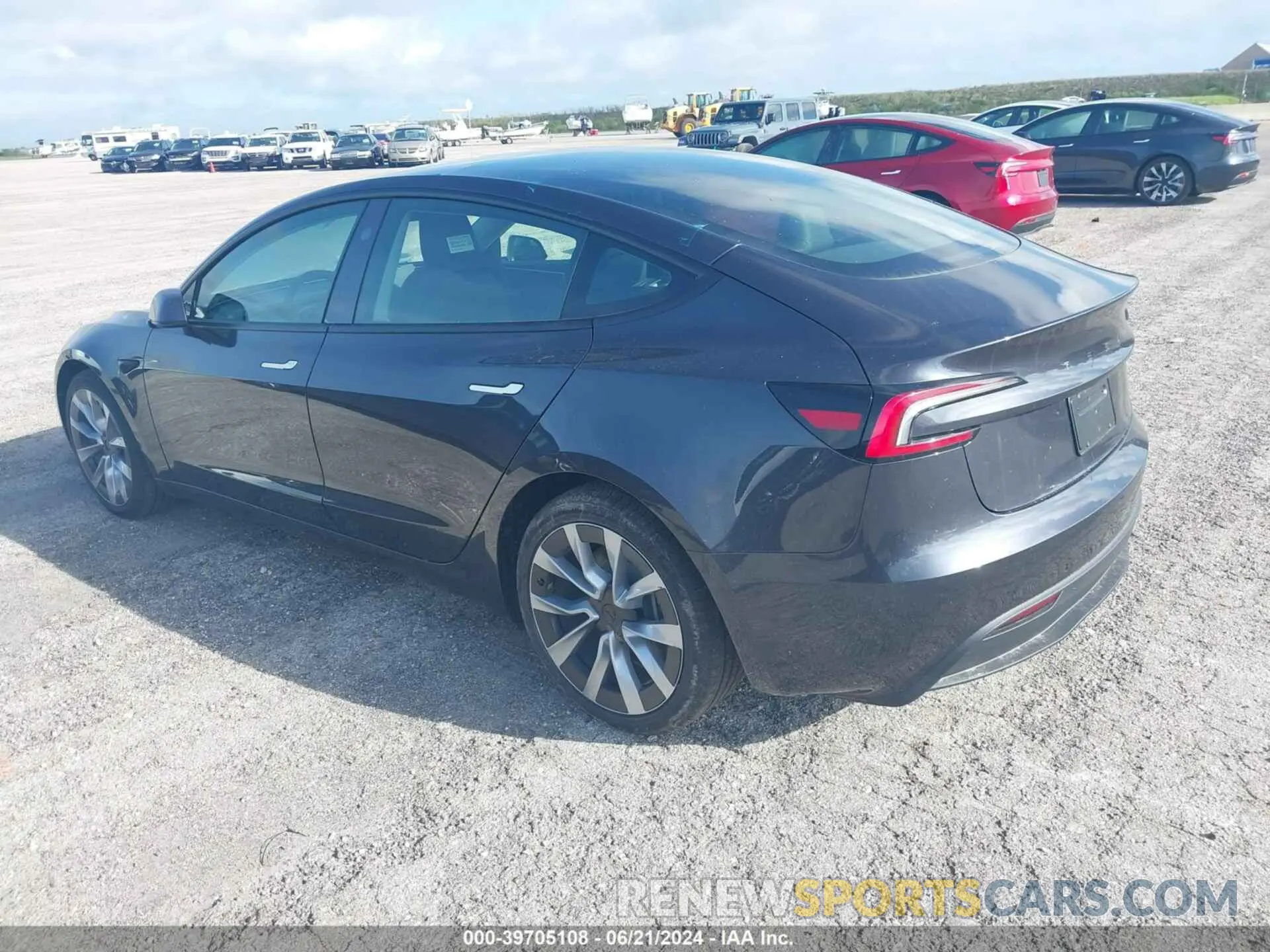 3 Photograph of a damaged car 5YJ3E1EA1RF768929 TESLA MODEL 3 2024