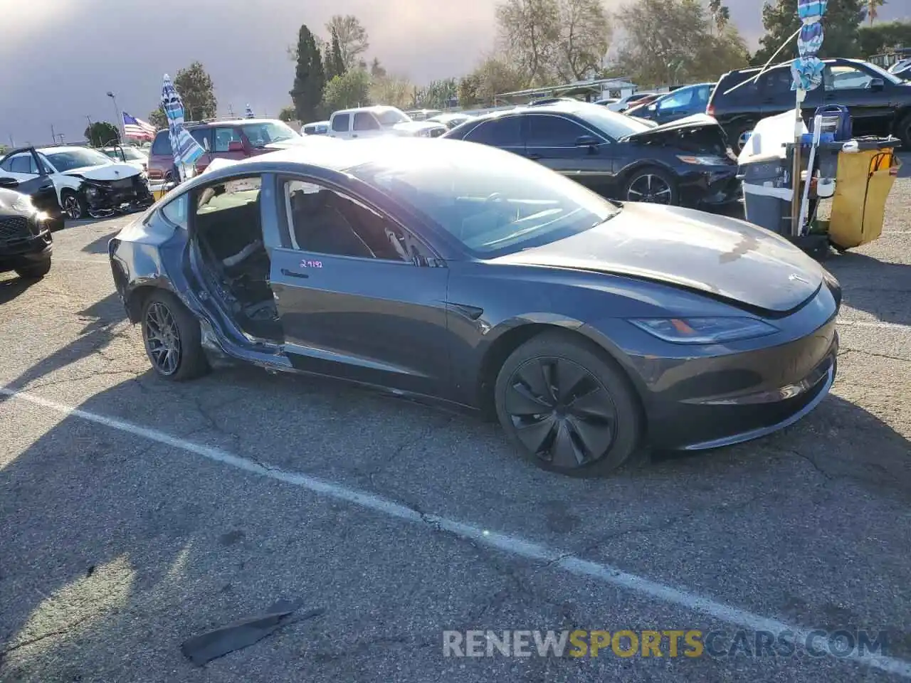 4 Photograph of a damaged car 5YJ3E1EA1RF784743 TESLA MODEL 3 2024