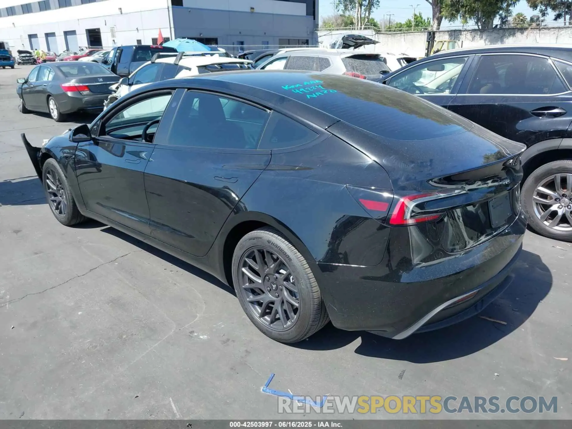 3 Photograph of a damaged car 5YJ3E1EA1RF821113 TESLA MODEL 3 2024
