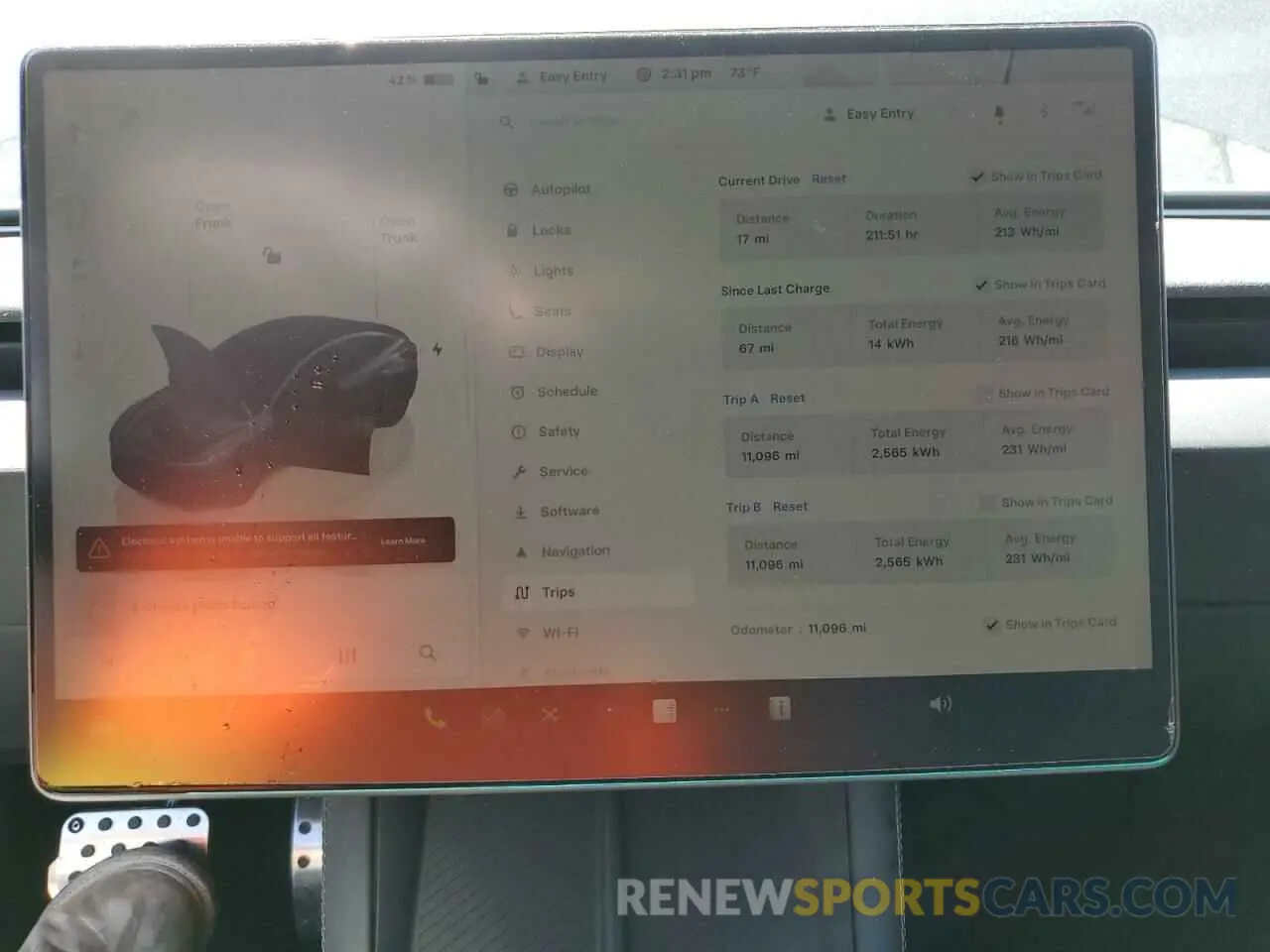 9 Photograph of a damaged car 5YJ3E1EA1RF834301 TESLA MODEL 3 2024