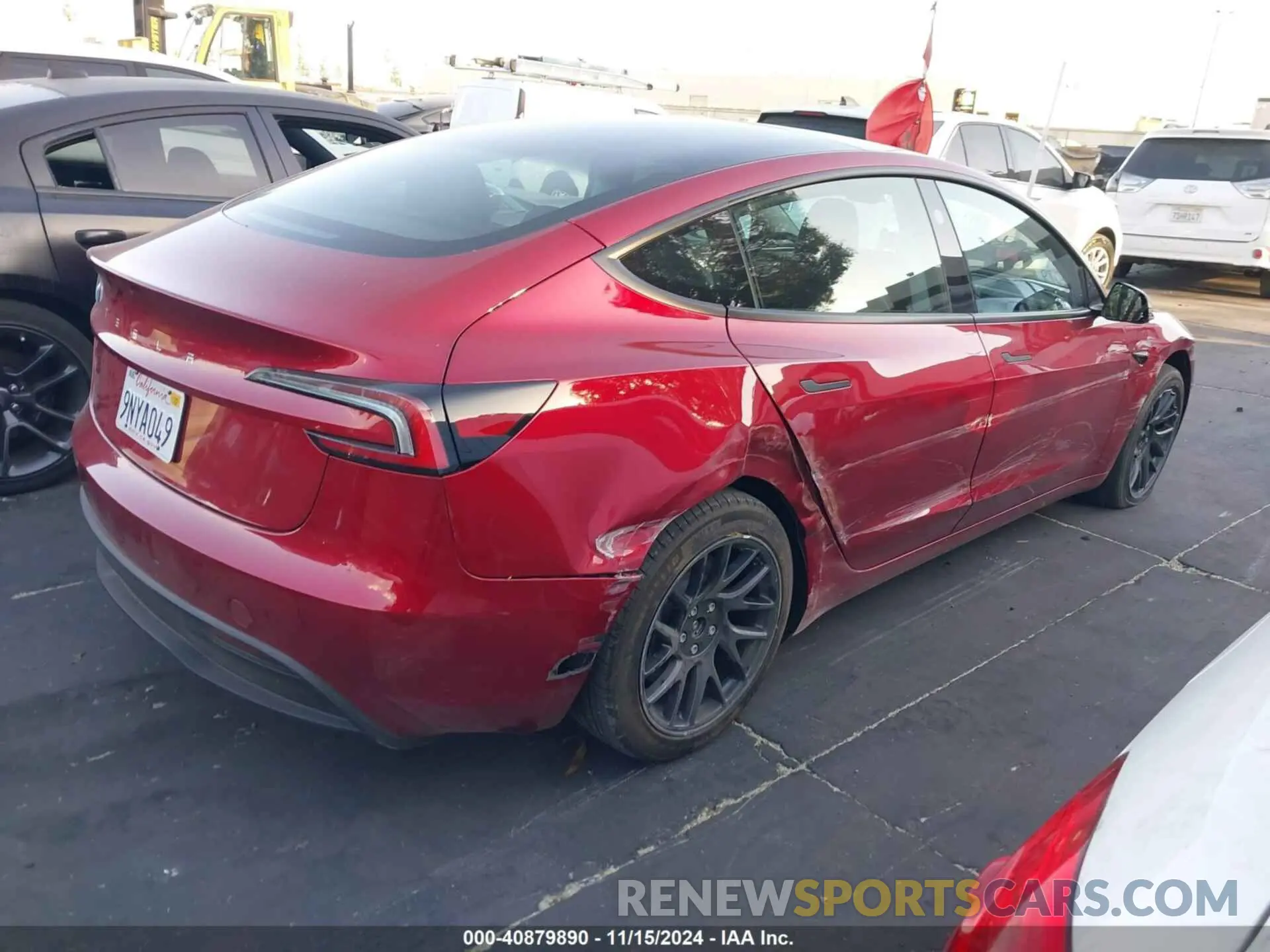4 Photograph of a damaged car 5YJ3E1EA1RF842222 TESLA MODEL 3 2024