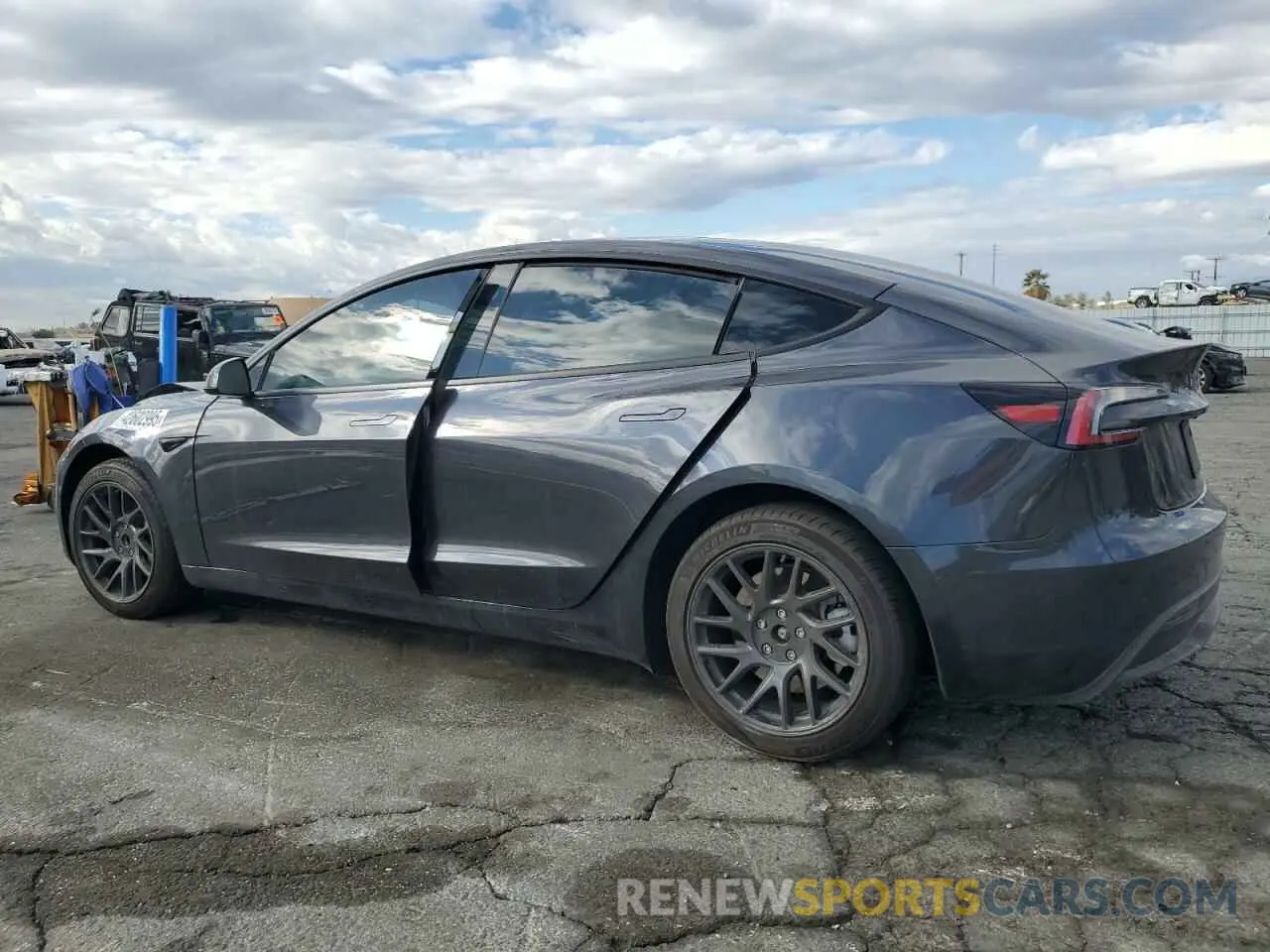 2 Photograph of a damaged car 5YJ3E1EA1RF846836 TESLA MODEL 3 2024