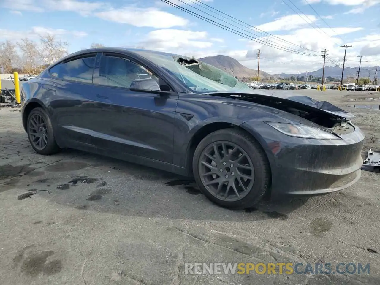 4 Photograph of a damaged car 5YJ3E1EA1RF846836 TESLA MODEL 3 2024