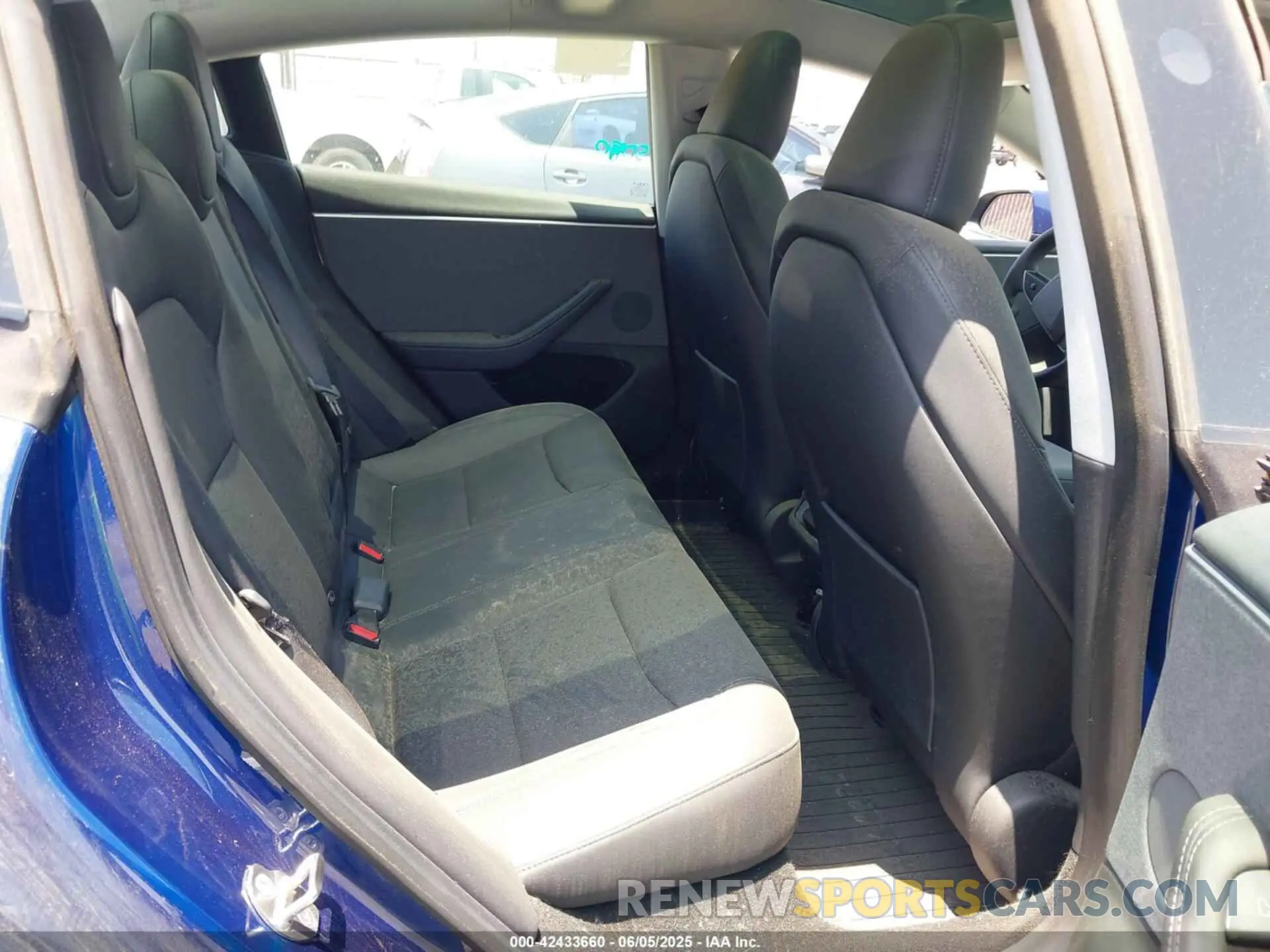 8 Photograph of a damaged car 5YJ3E1EA1RF848991 TESLA MODEL 3 2024