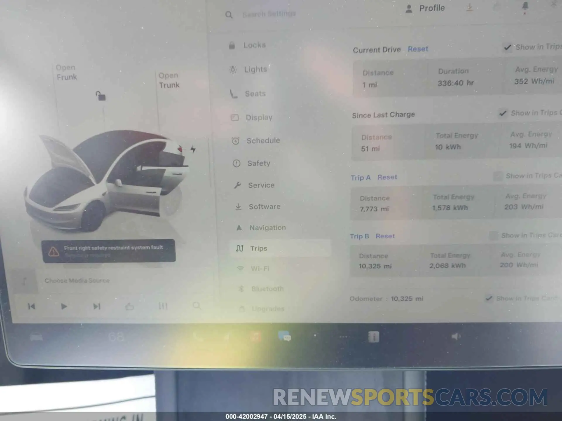 7 Photograph of a damaged car 5YJ3E1EA1RF853625 TESLA MODEL 3 2024