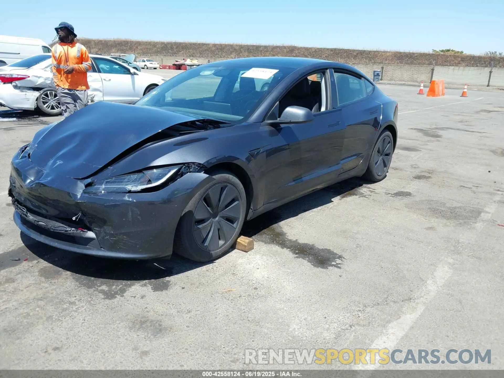 2 Photograph of a damaged car 5YJ3E1EA1RF861420 TESLA MODEL 3 2024