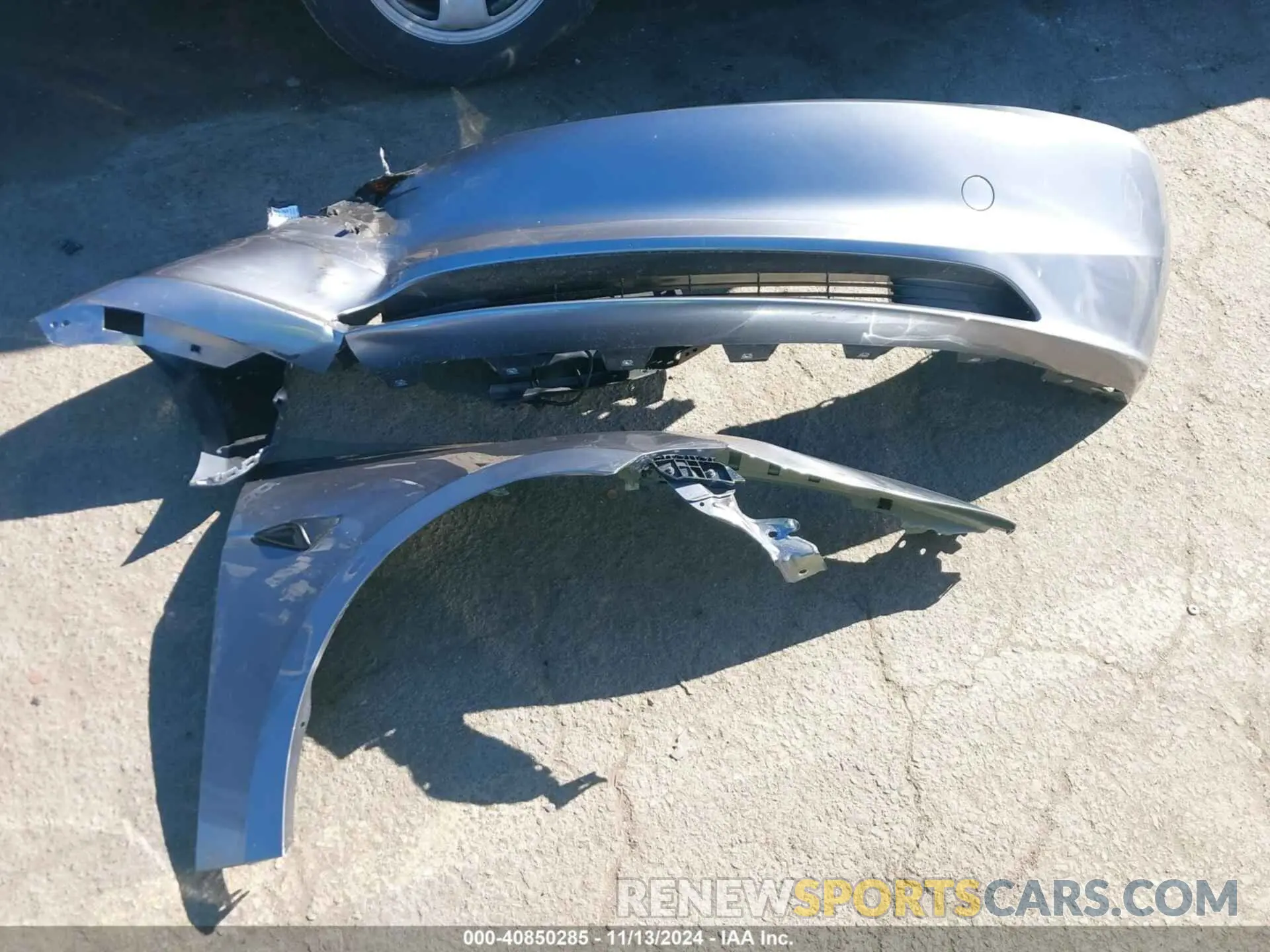12 Photograph of a damaged car 5YJ3E1EA1RF863345 TESLA MODEL 3 2024