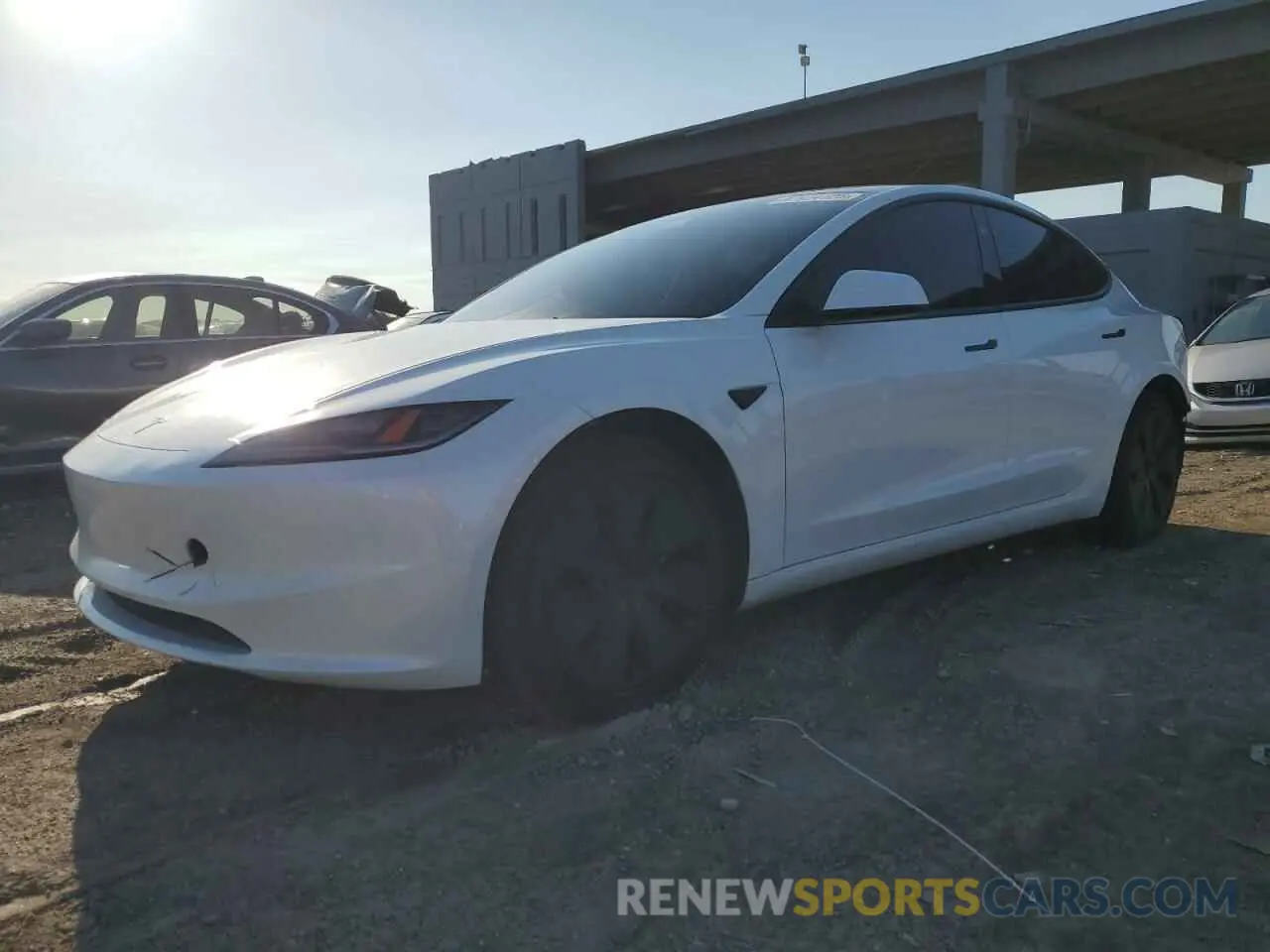 1 Photograph of a damaged car 5YJ3E1EA1RF865550 TESLA MODEL 3 2024
